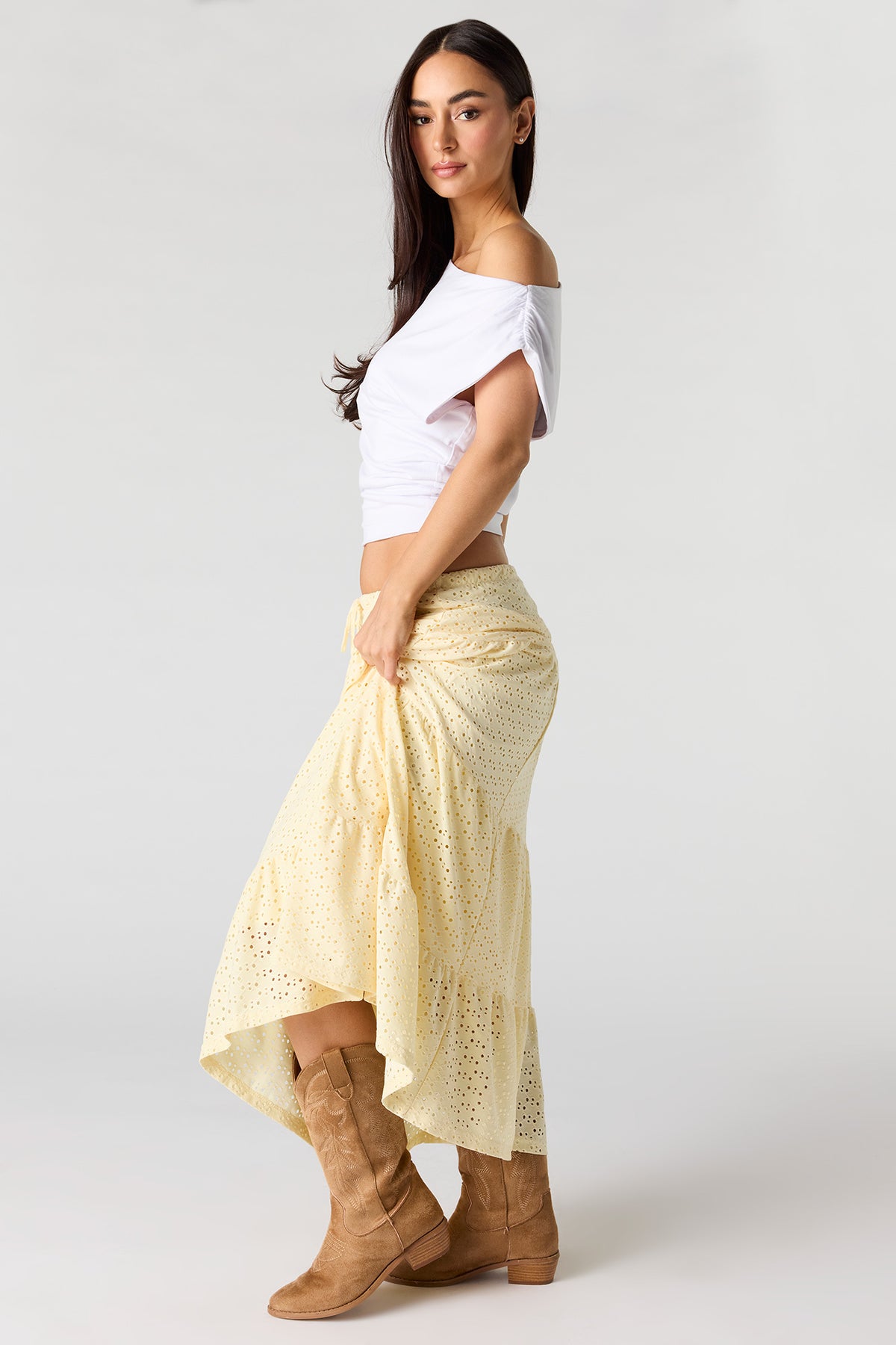 Alt View 2. Eyelet Tiered Skirt - Yellow