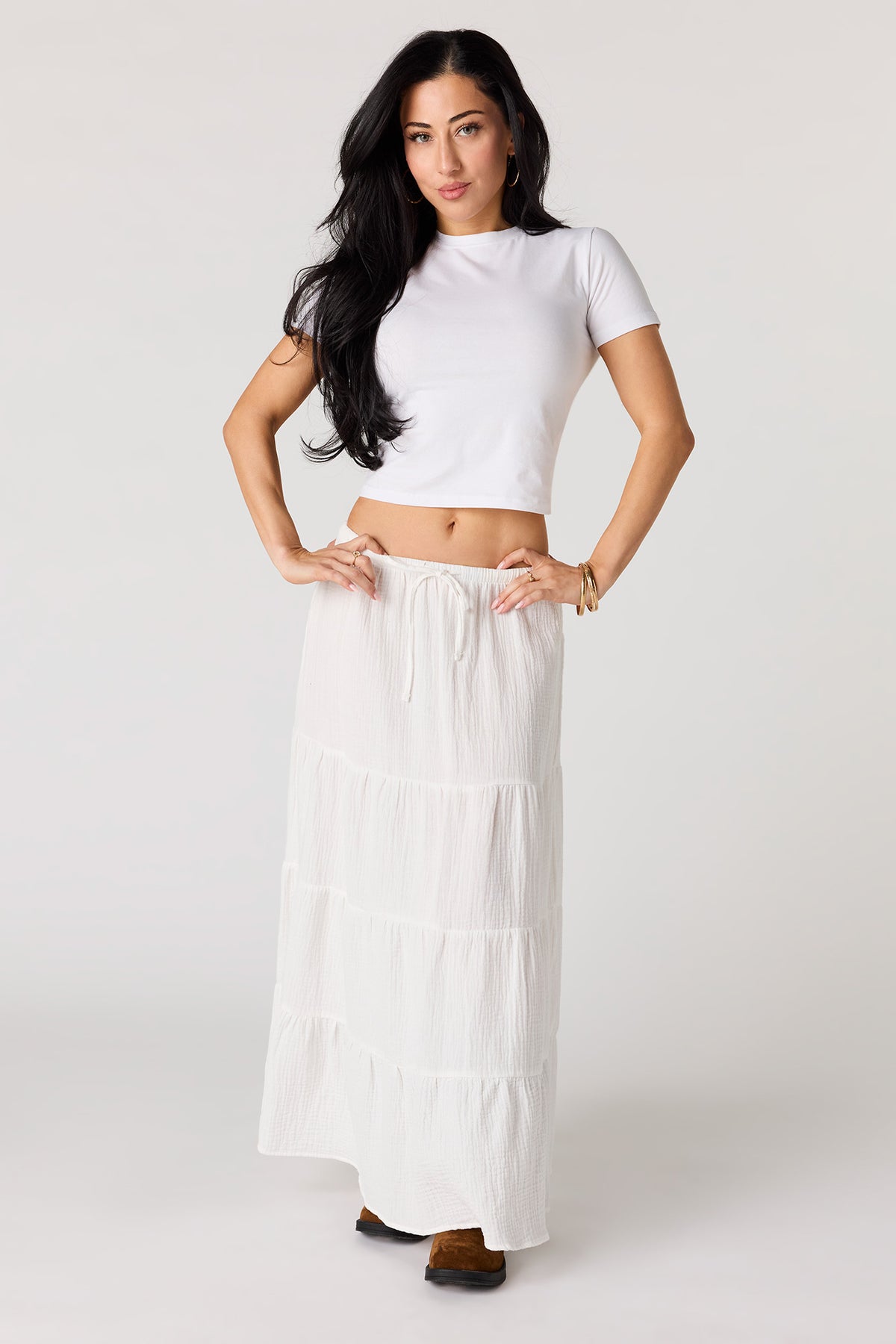 Alt View 4. Crinkled Tiered Maxi Skirt - White