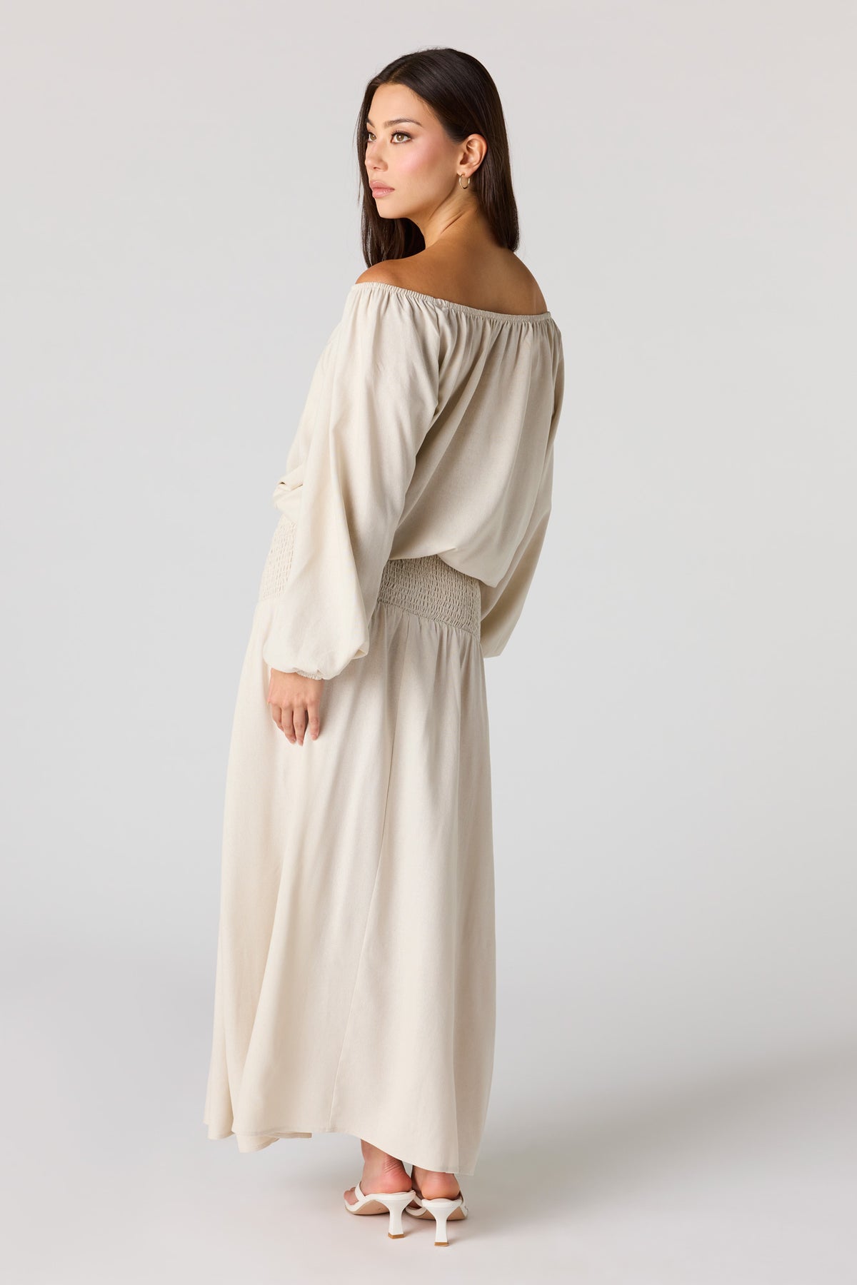 Alt View 3. Linen-Blend Maxi Skirt - Off White