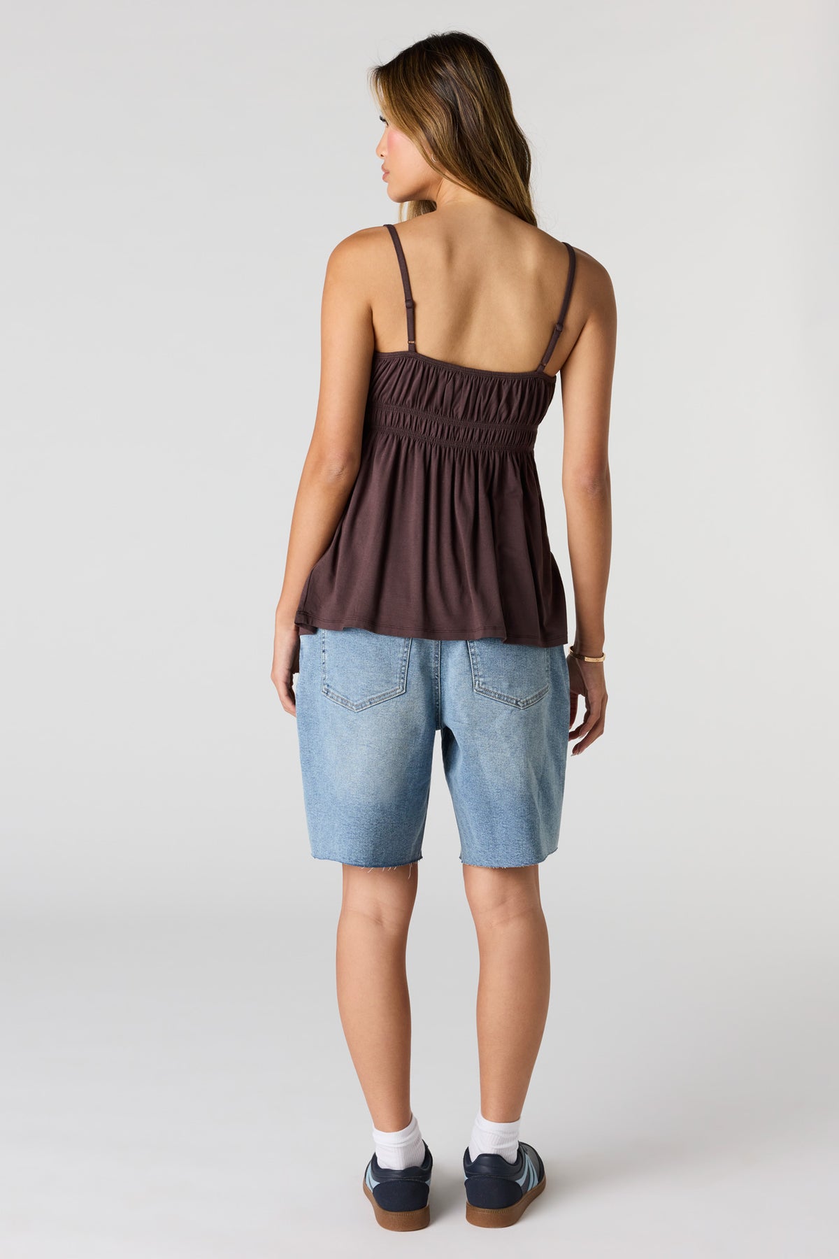 Vue alternative 3. Bermuda en denim à taille basse