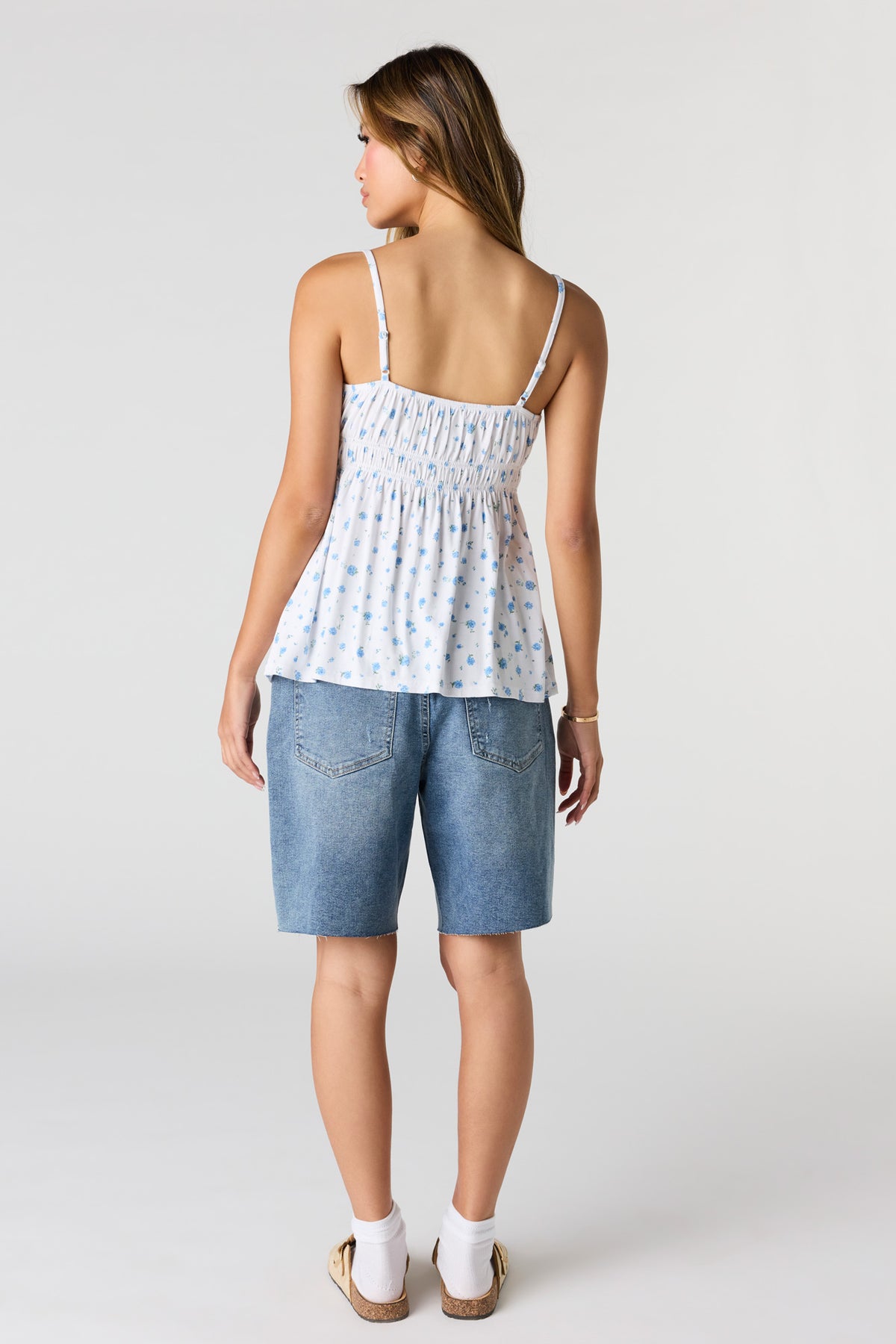Vue alternative 3. Bermuda en denim à taille basse