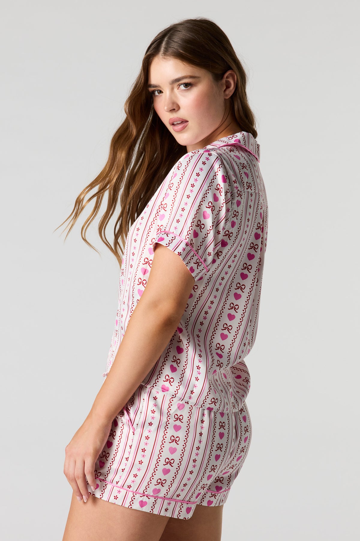 Alt View 2. Satin Printed Button-Up Shirt & Short Pajama Set - Light Pink