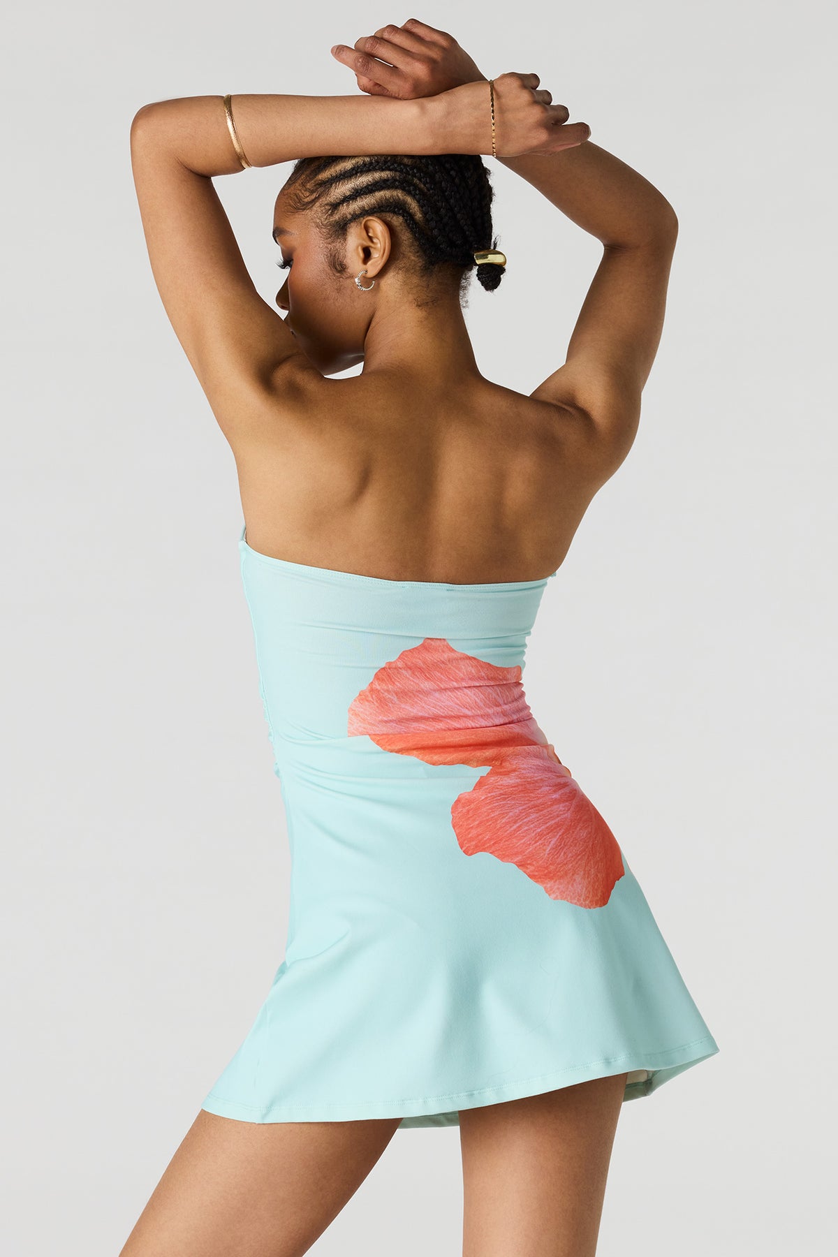 Vue alternative 2. Minirobe tubulaire fleurie