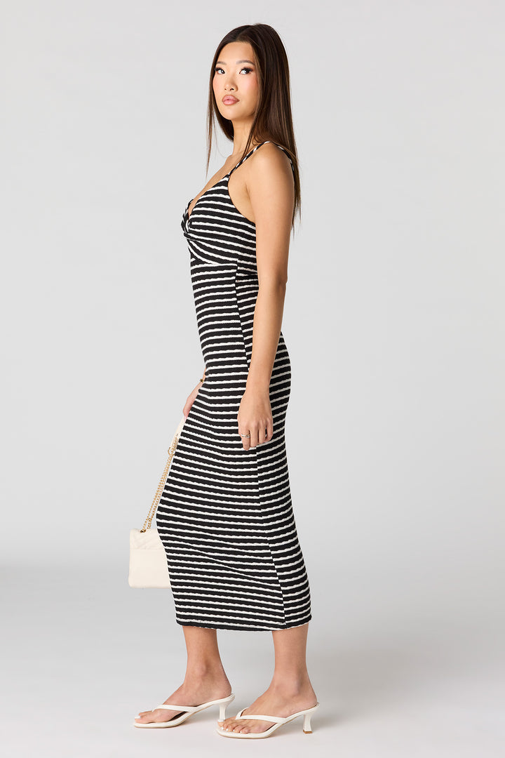 Textured Knot Front Midi Dress – Urban Planet