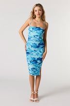 Robe midi ruchée fleurie en filet
