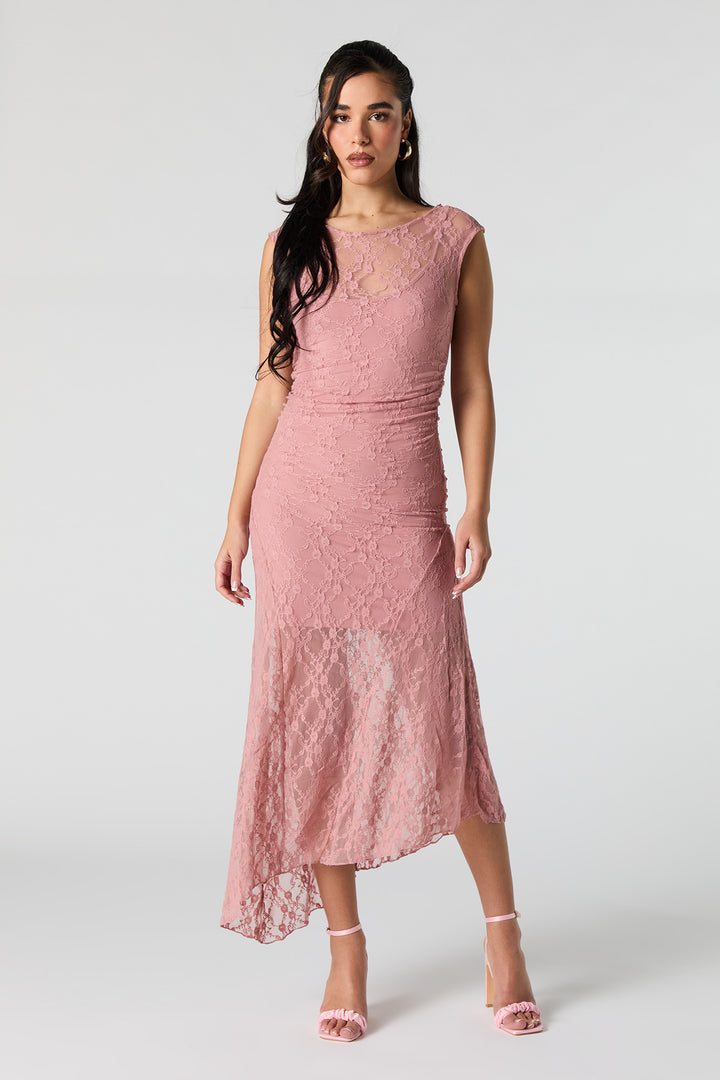 Robe maxi asymétrique en dentelle fleurie avec épaules dénudées