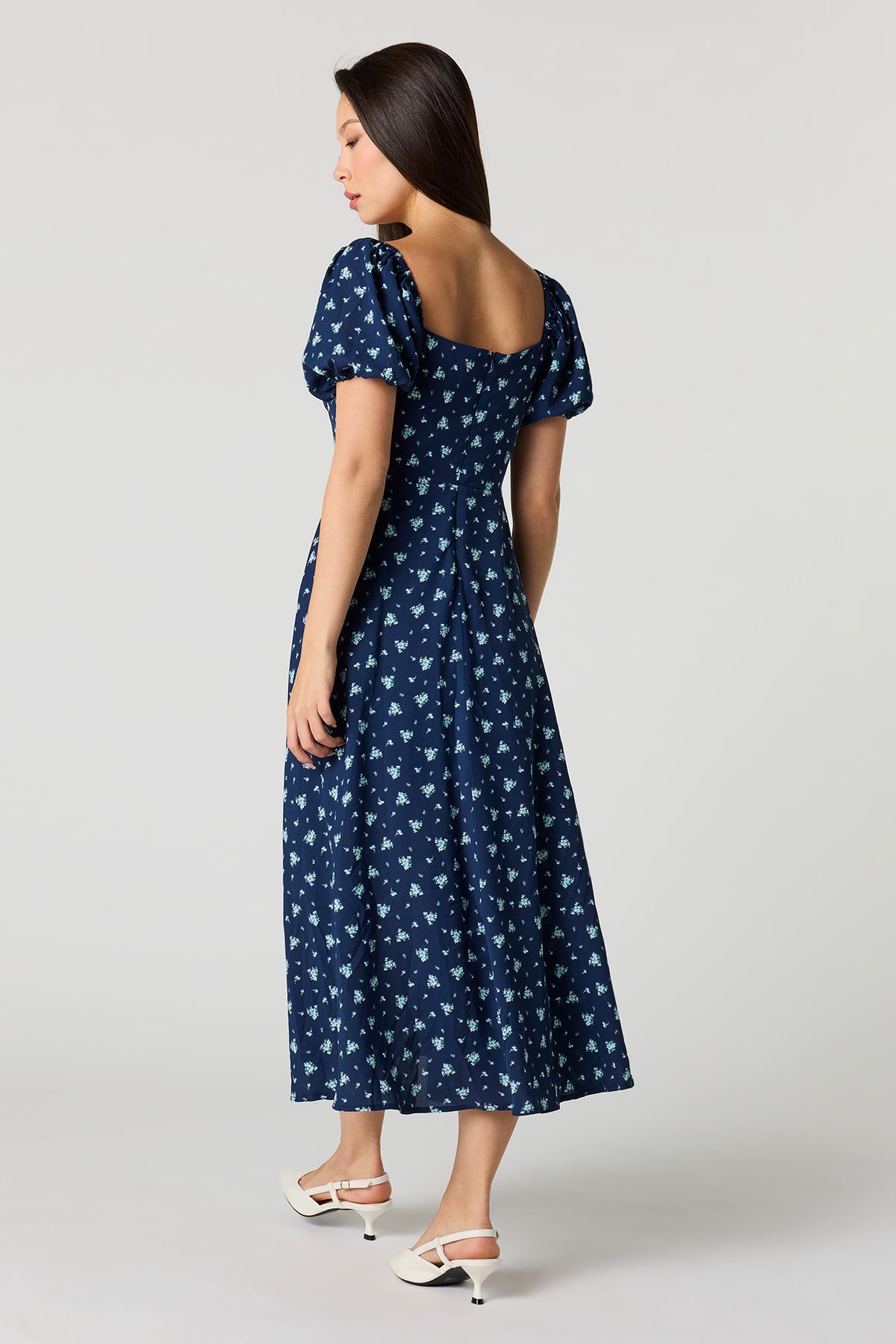Vue alternative 3. Robe midi fleurie avec manches bouffantes