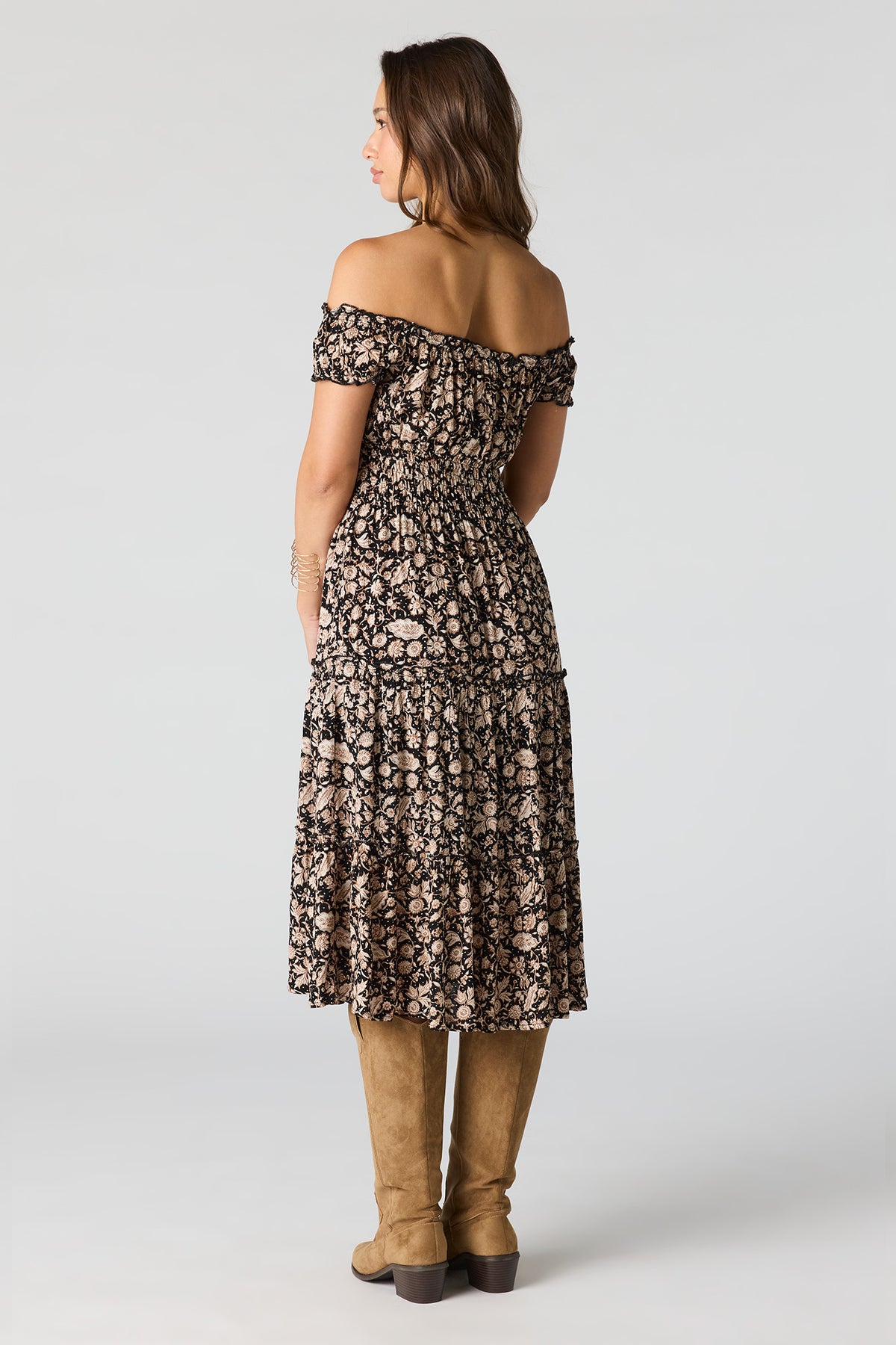 Alt View 3. Printed Off Shoulder Tiered Midi Dress - Dark Grey