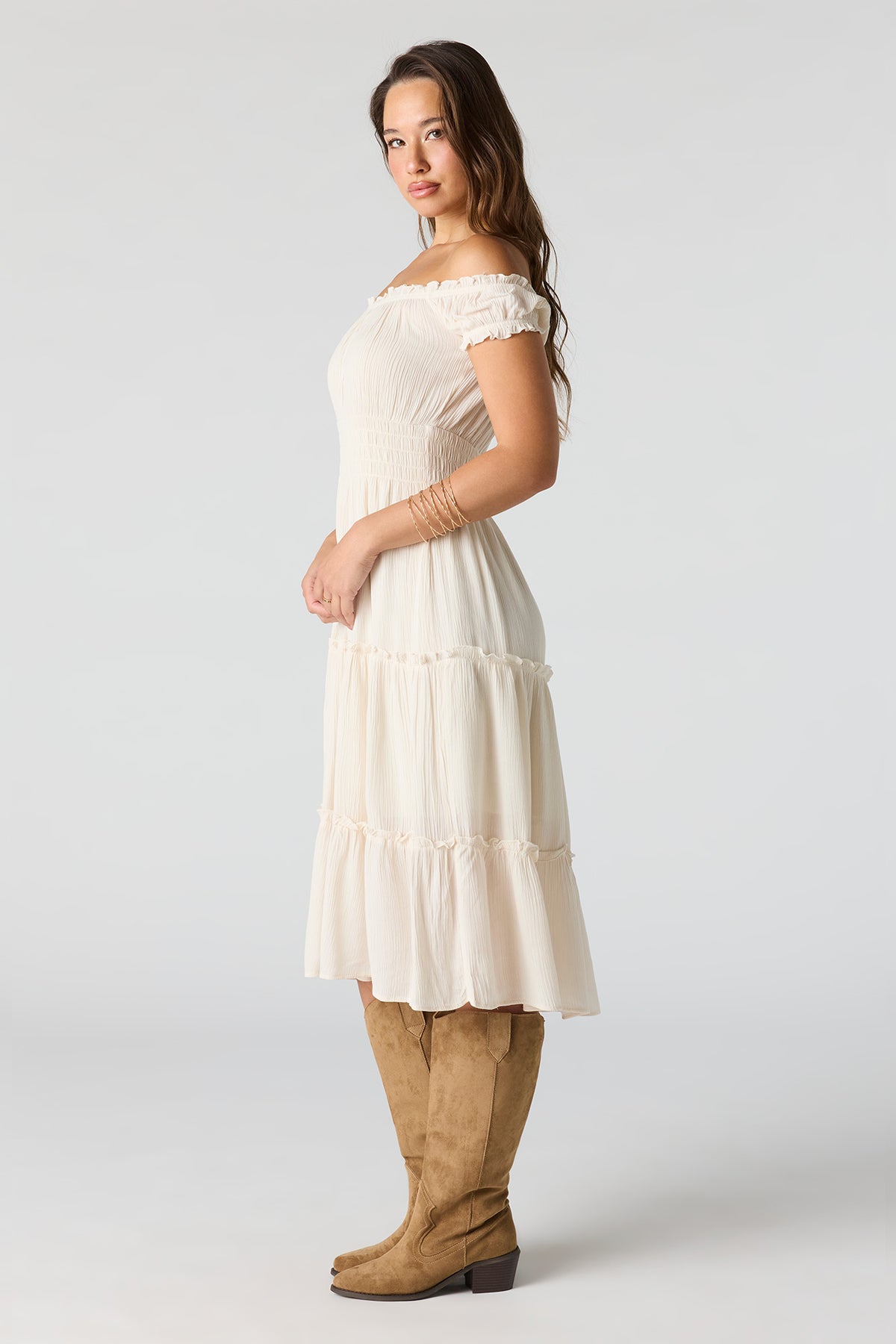 Alt View 2. Printed Off Shoulder Tiered Midi Dress - Off White