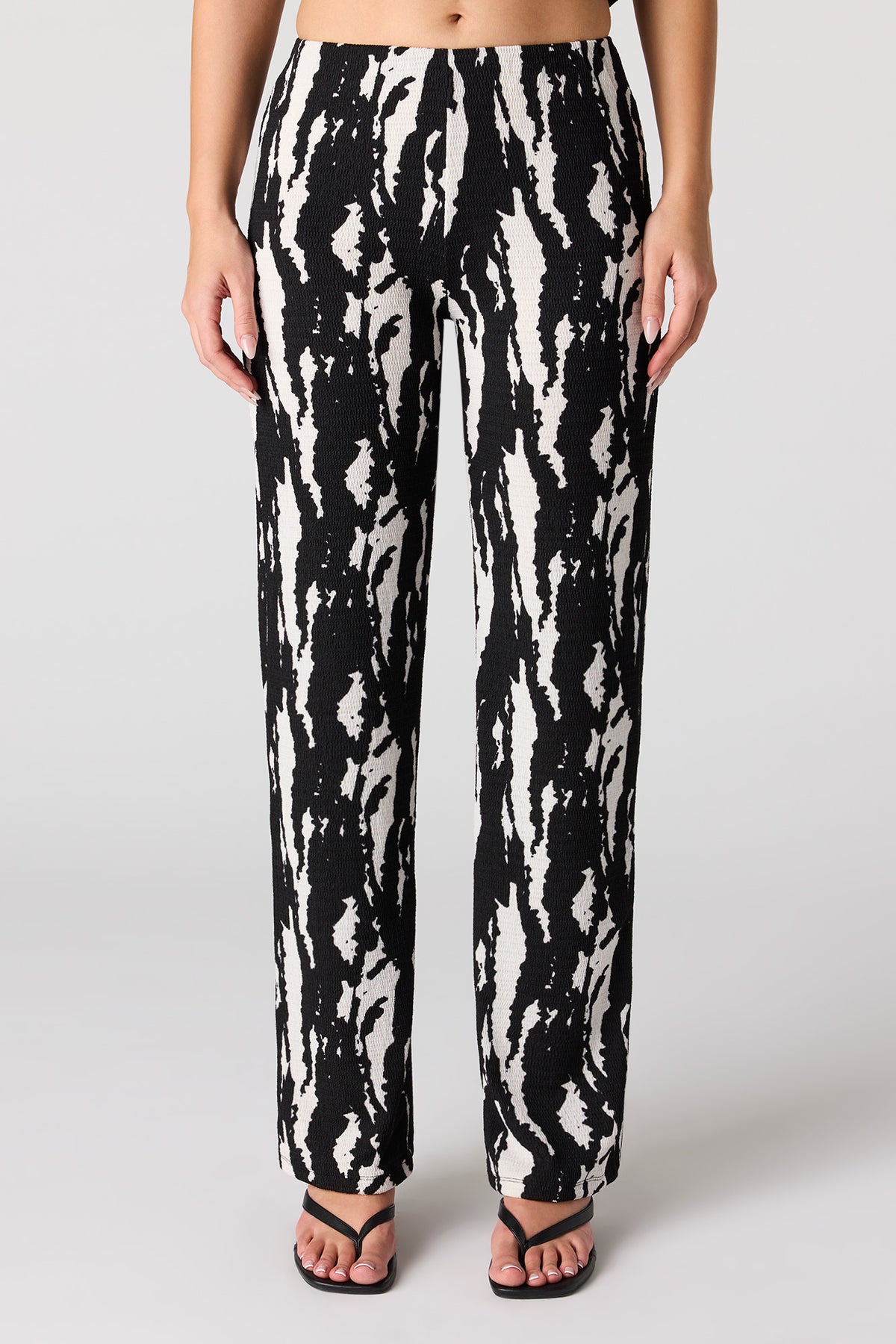 Alt View 2. Textured Wide Leg Pant - Black with White