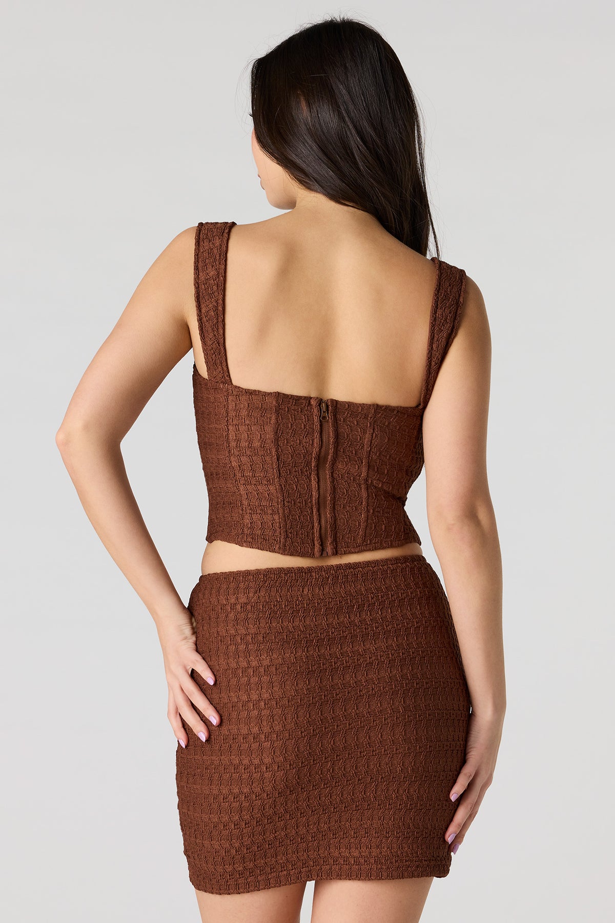 Vue alternative 2. Corset en tricot froncé