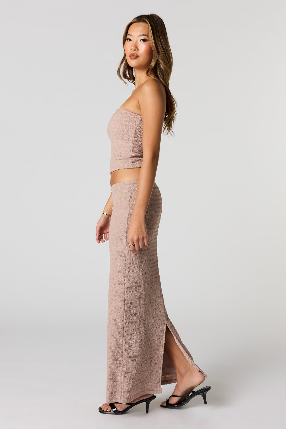 Vue alternative 2. Jupe maxi texturée