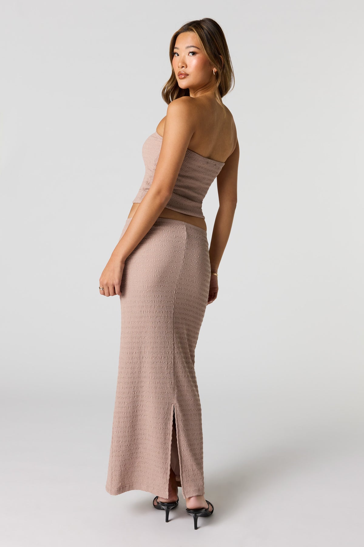 Vue alternative 3. Jupe maxi texturée