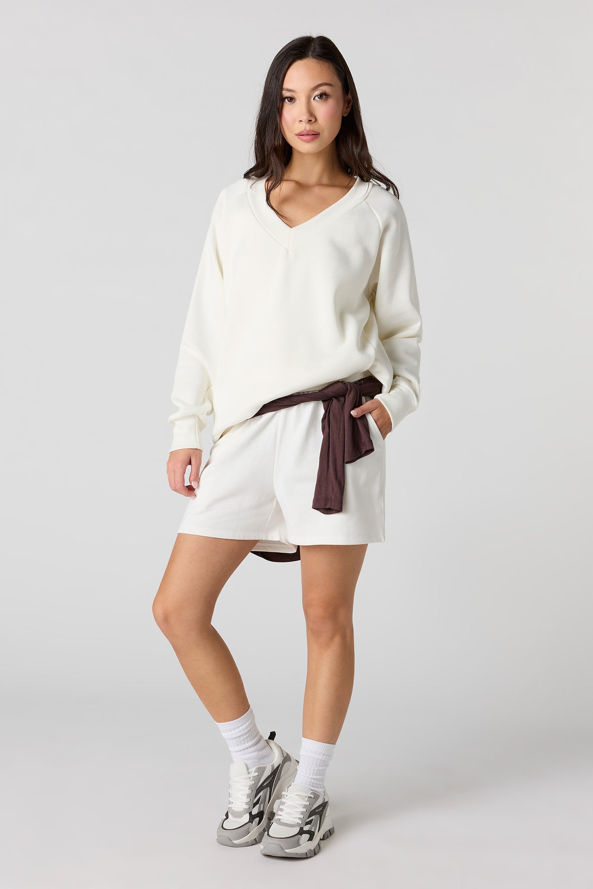 Alt View 3. Fleece Short - White