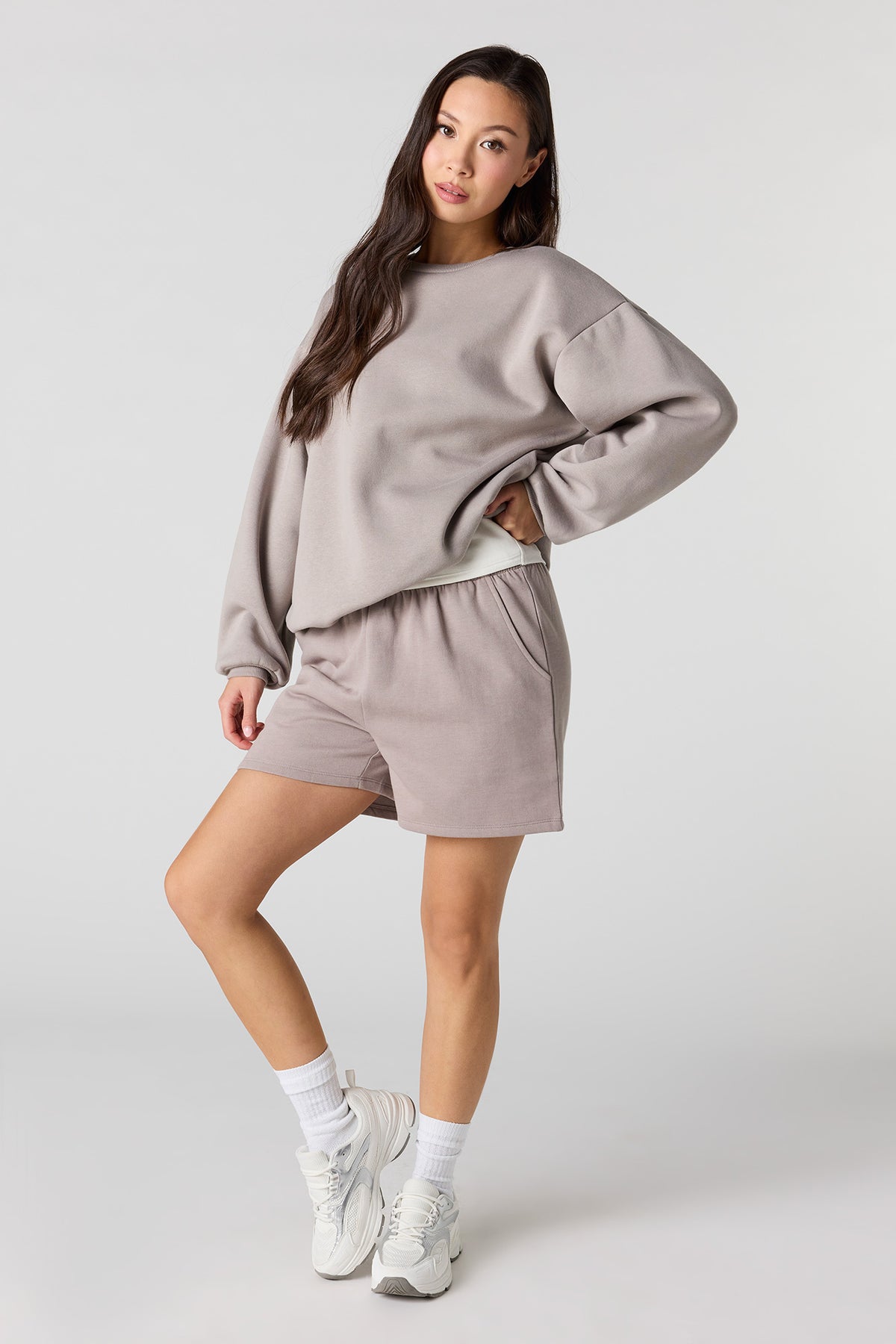 Alt View 3. Fleece Short - Taupe