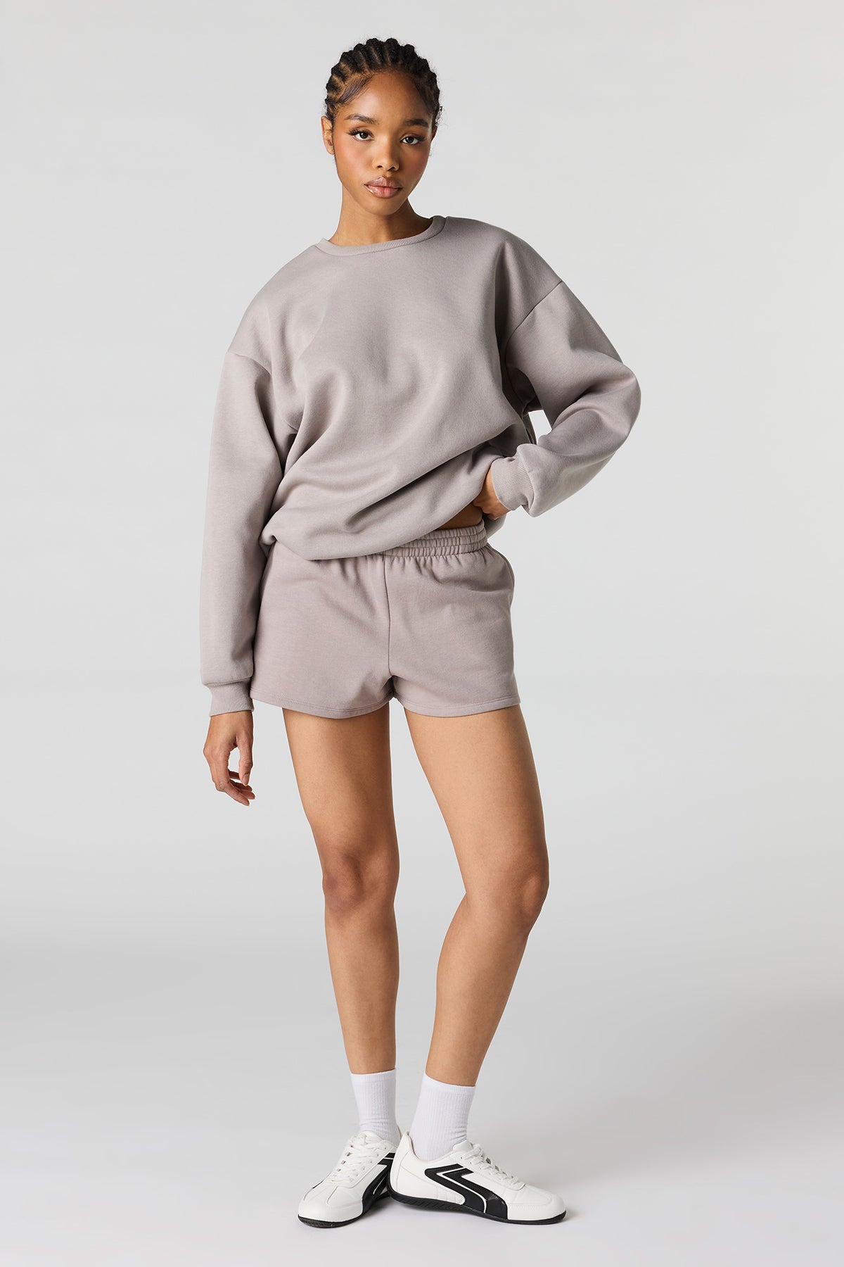 Vue alternative 3. Short en molleton