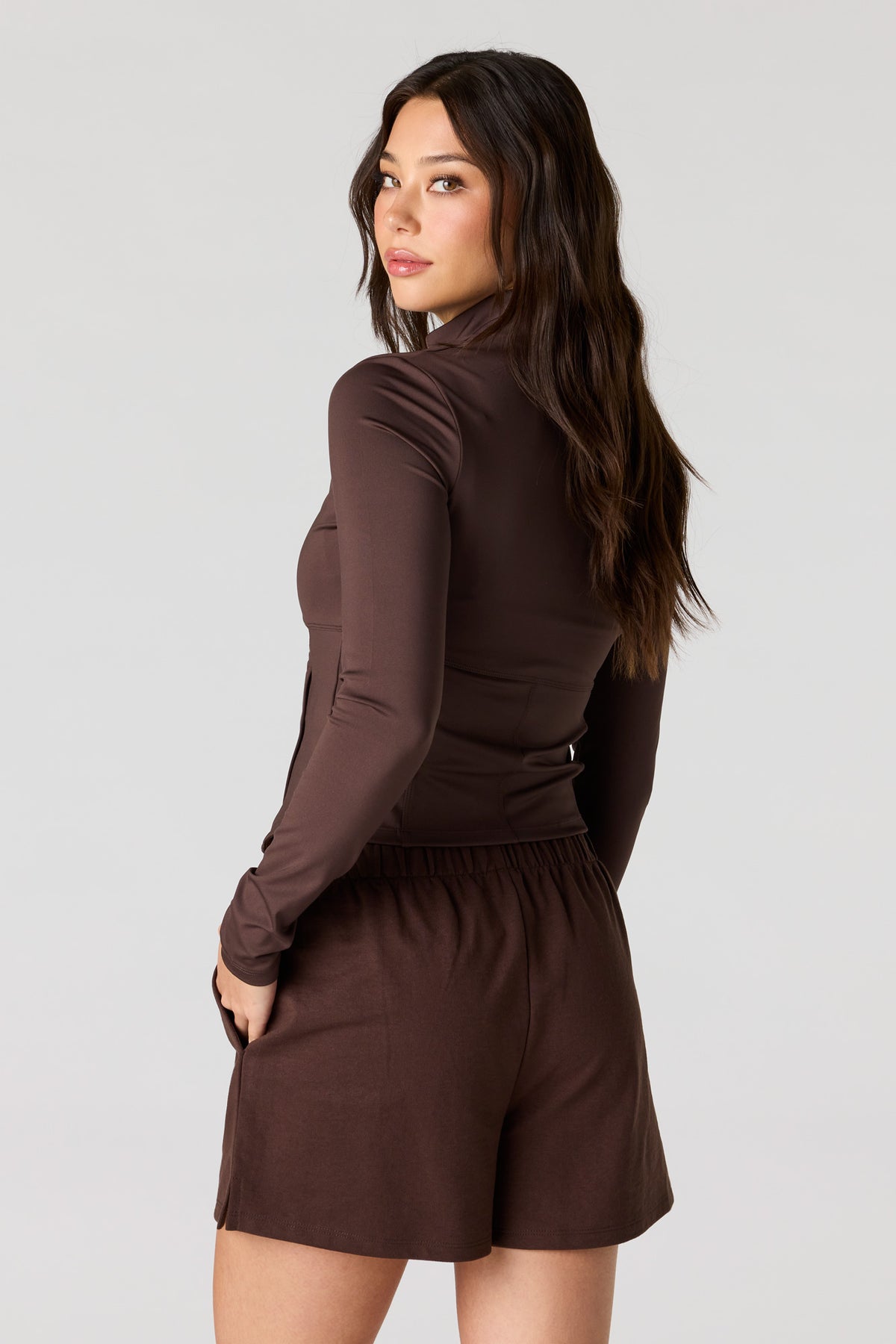 Vue alternative 2. Short en molleton