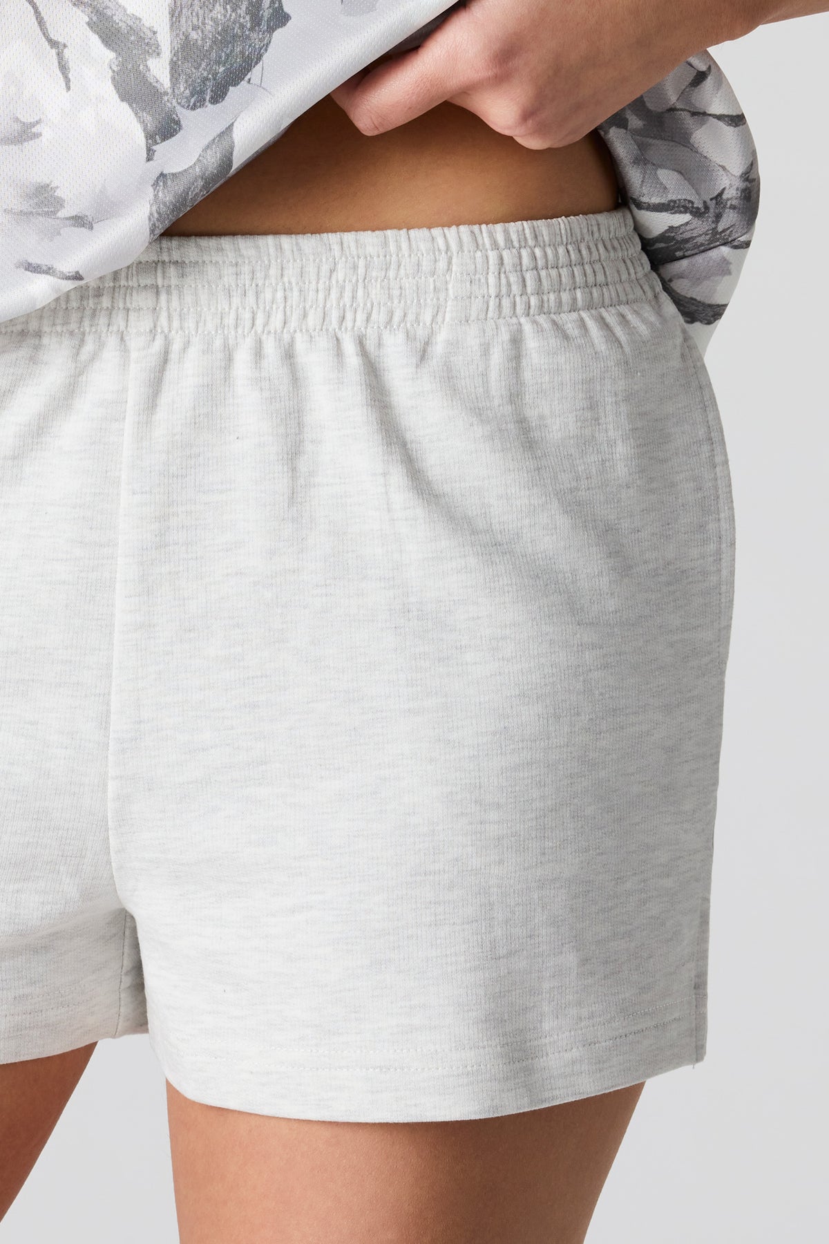 Vue alternative 4. Short en molleton