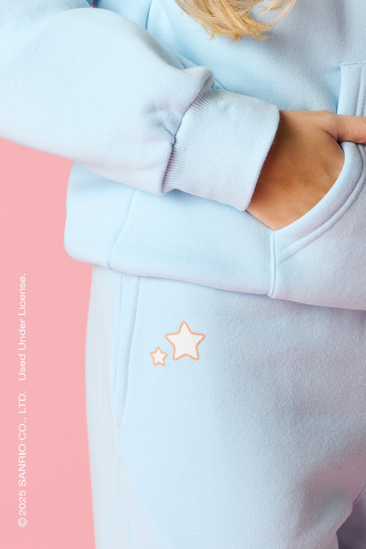 Alt View 4. Cinnamoroll™ Graphic Fleece Wide Leg Sweatpant - Blue