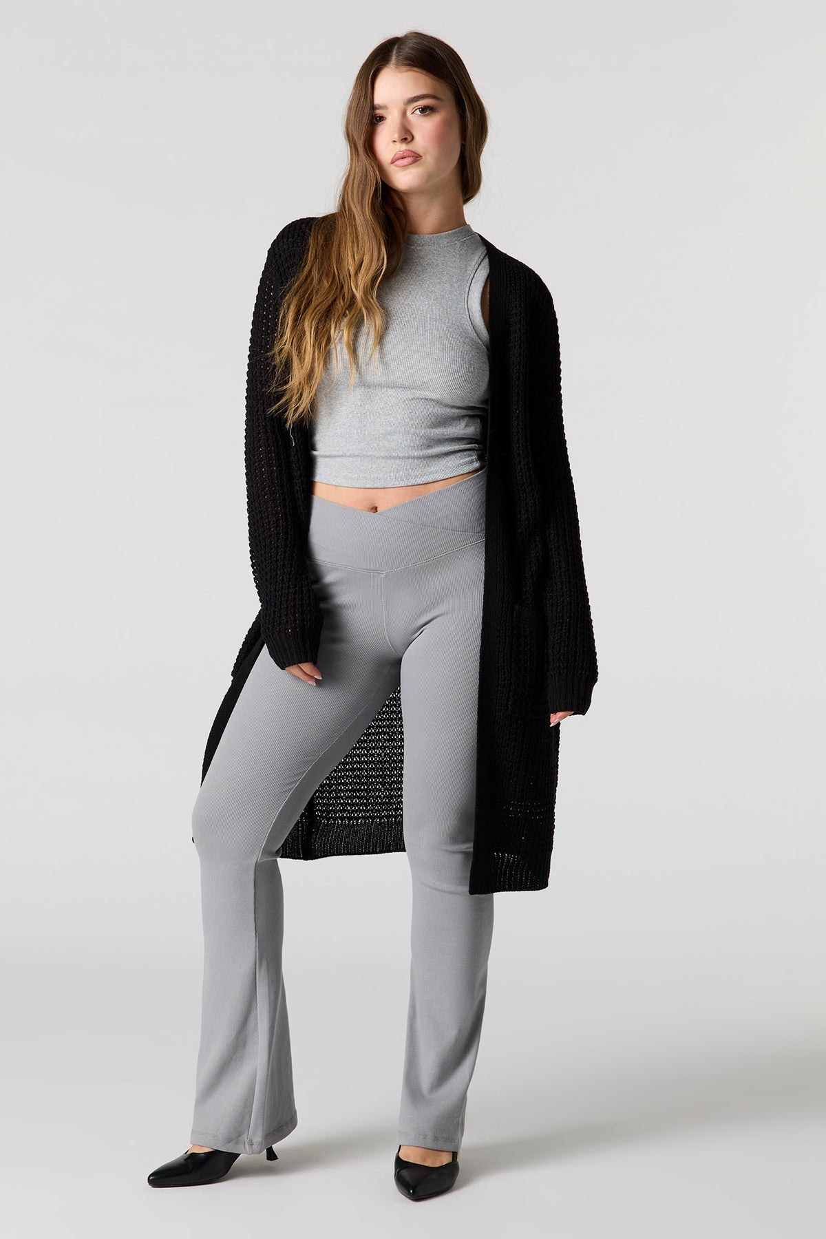 Cardigan long en tricot ajouré