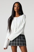 Cardigan ras du cou boutonné en tricot