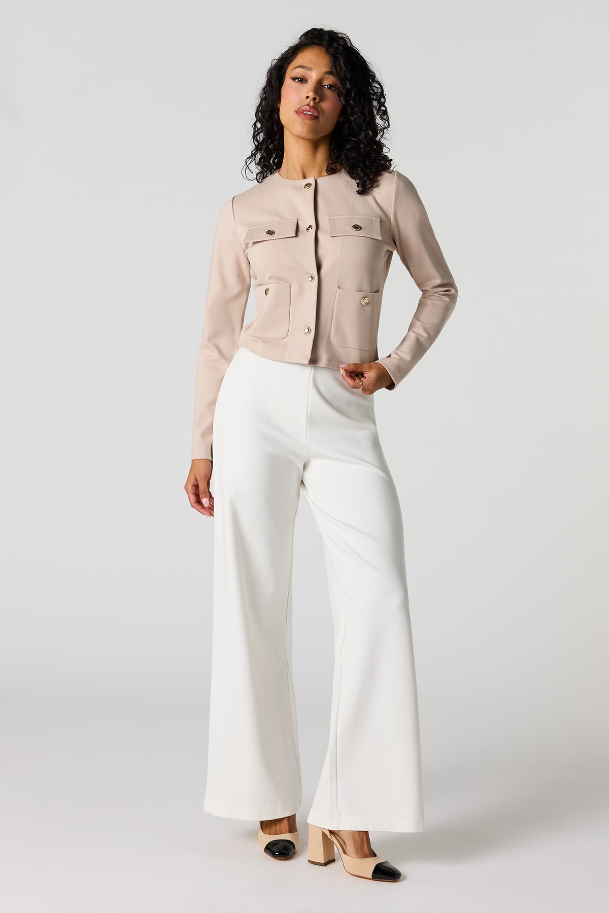 Vue alternative 3. Blouson boutonné structuré