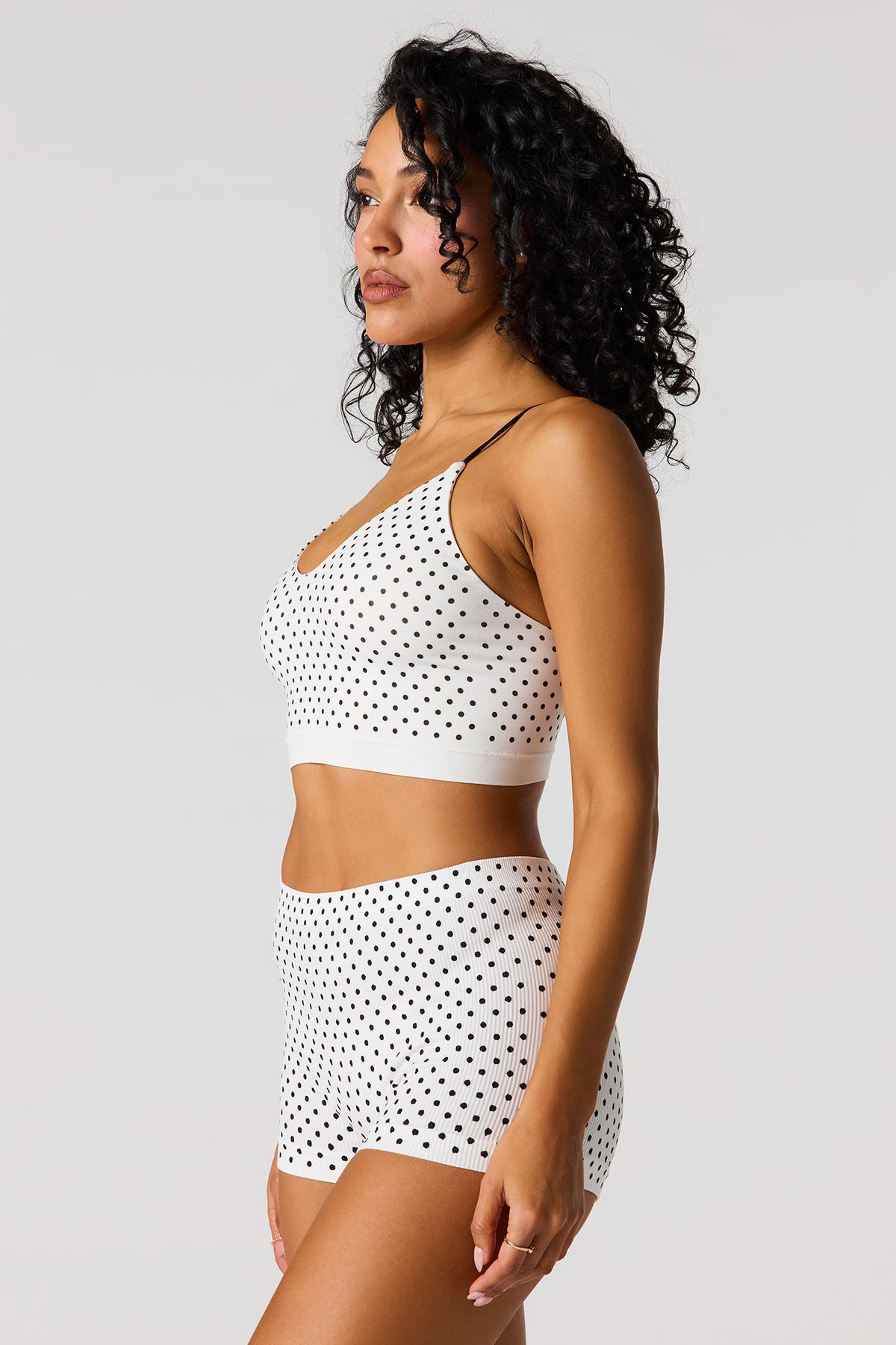 Alt View 2. Seamless Tank - Off White