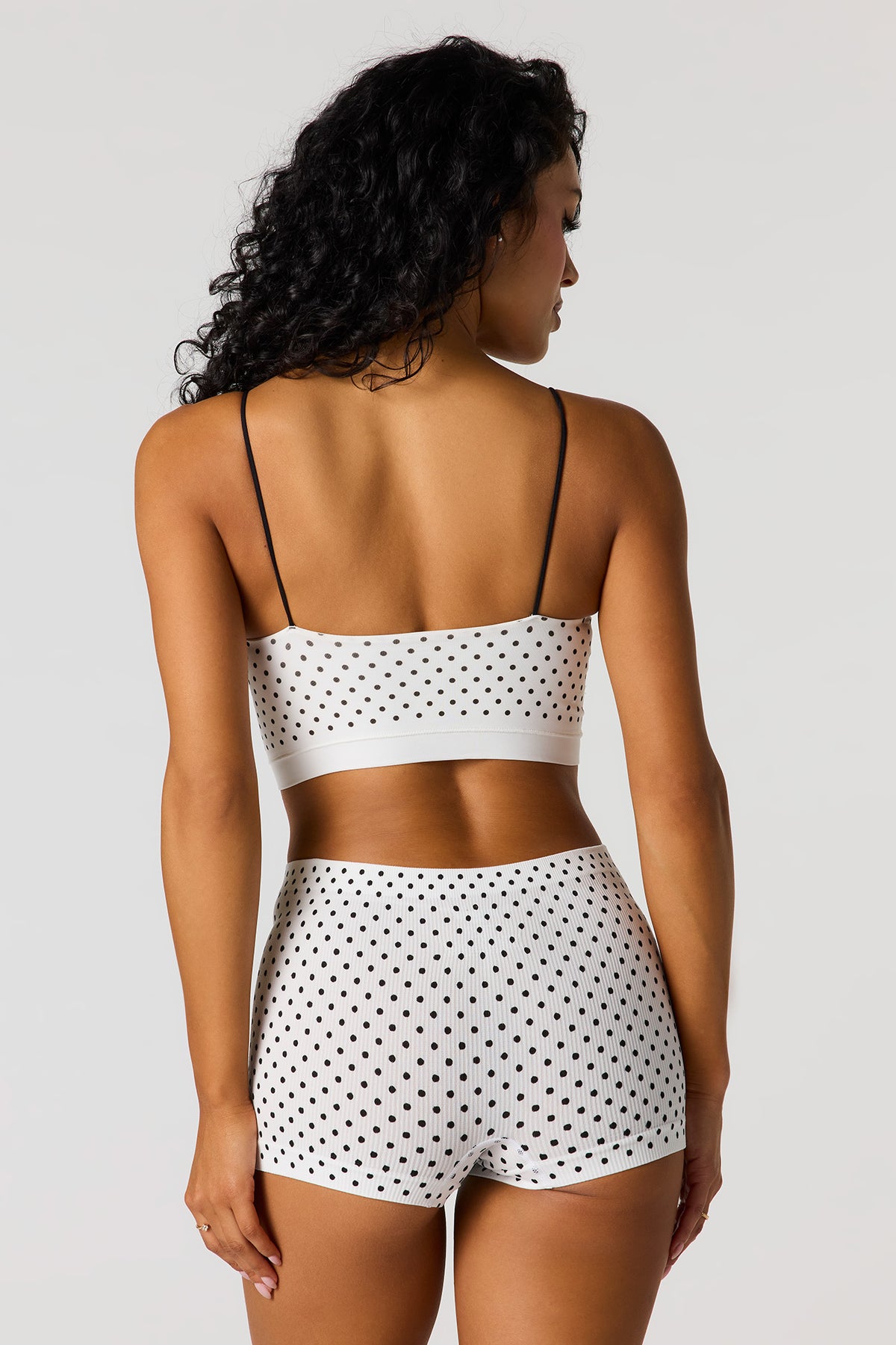 Alt View 3. Seamless Tank - Off White