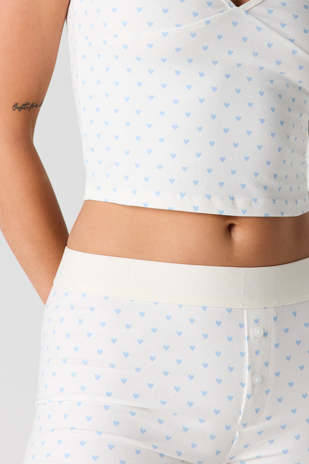 Vue alternative 4. Ensemble pyjama avec débardeur imprimé et caleçon