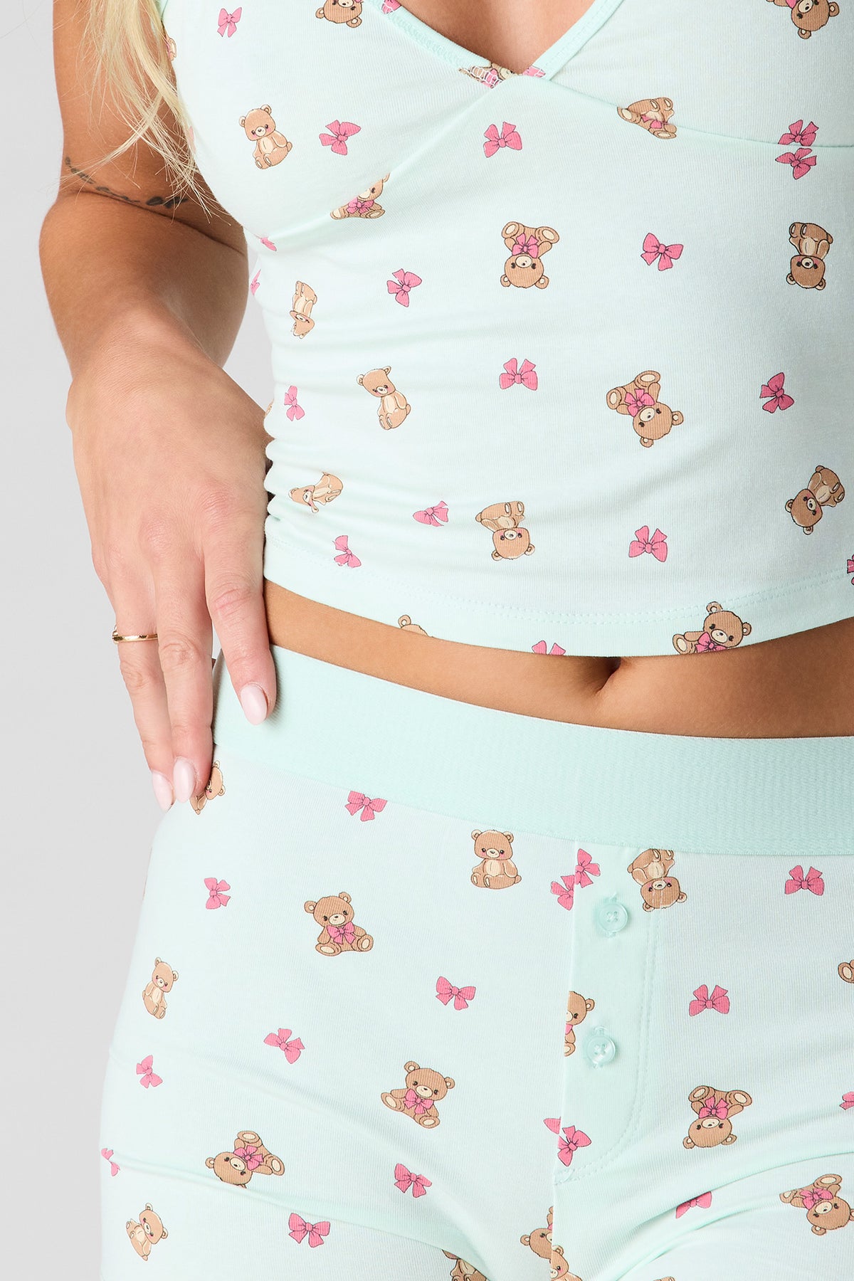 Vue alternative 4. Ensemble pyjama avec débardeur imprimé et caleçon