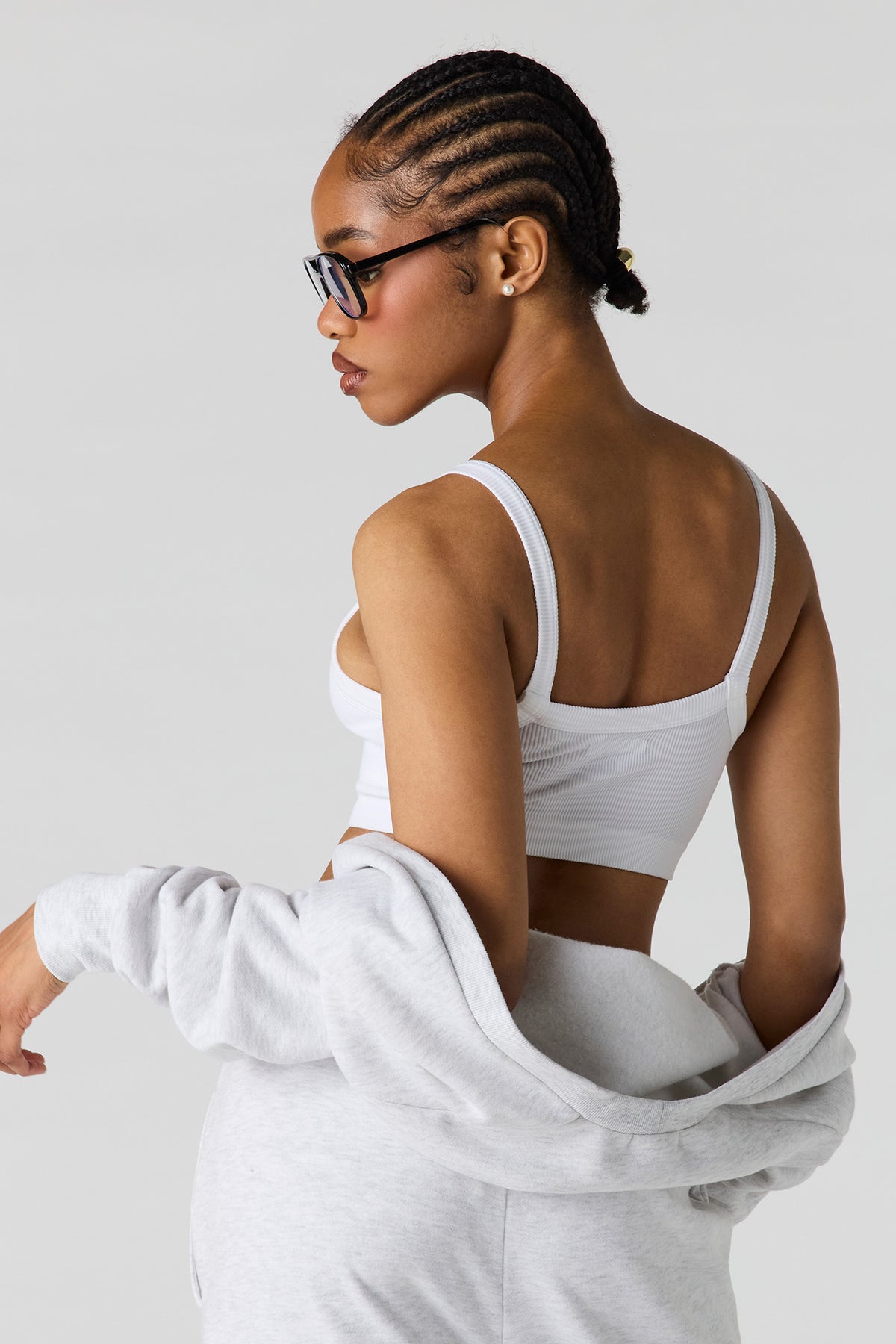 Vue alternative 2. Bralette sans couture à encolure carrée