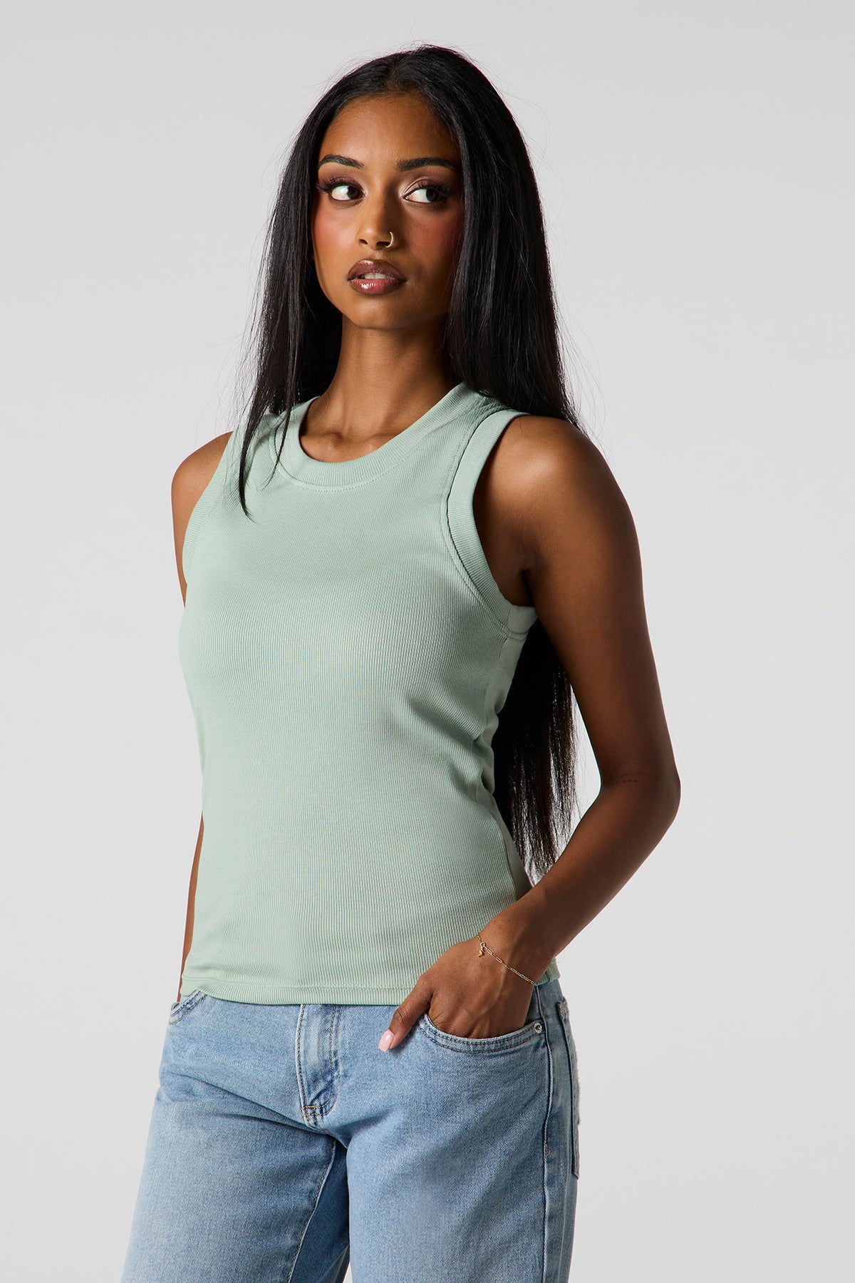 Débardeur ras du cou côtelé classique