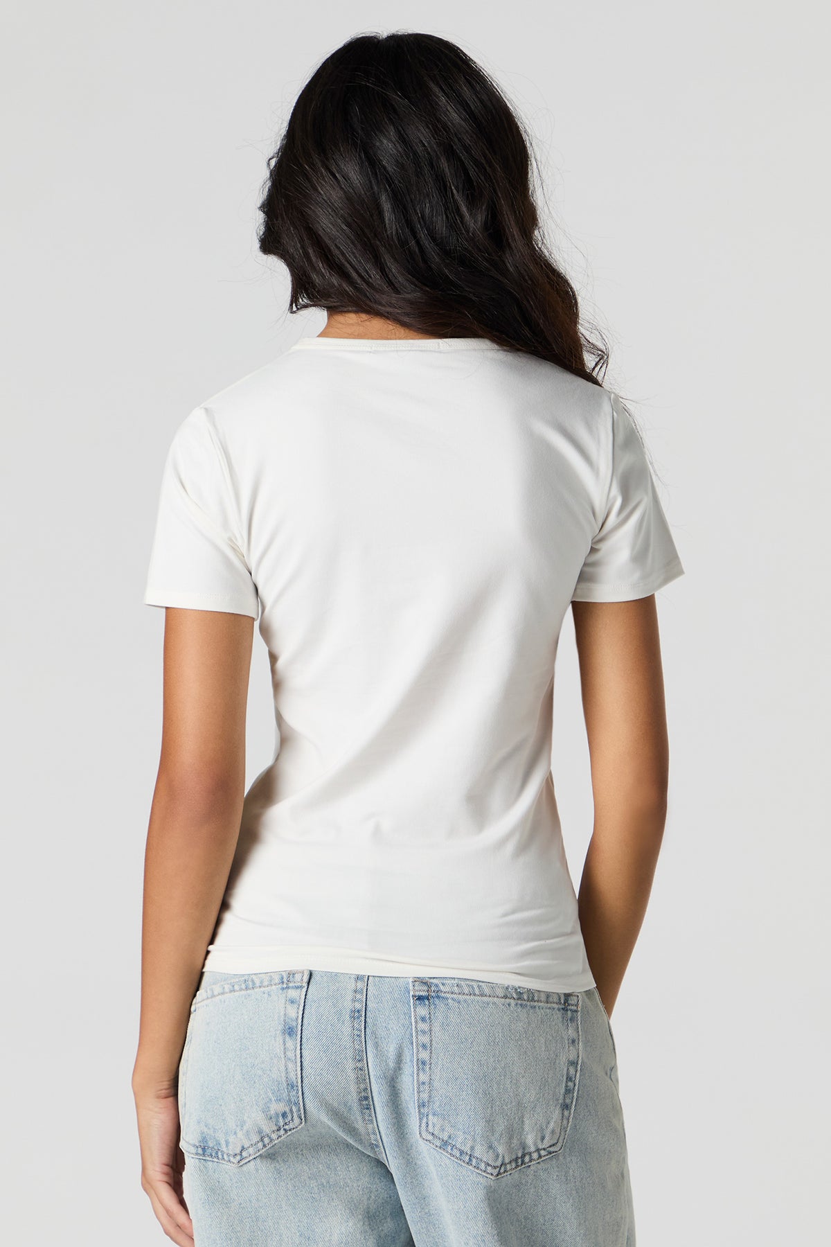 Vue alternative 8. T-shirt ras du cou