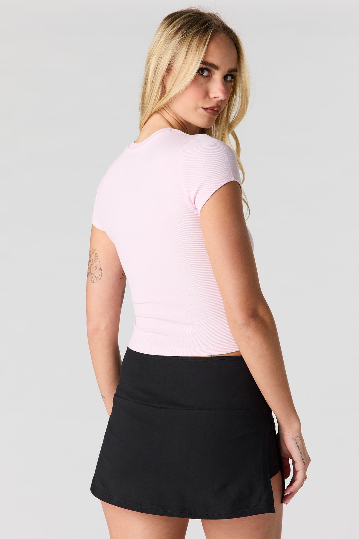 Alt View 2. Ribbed Baby T-Shirt - Pink