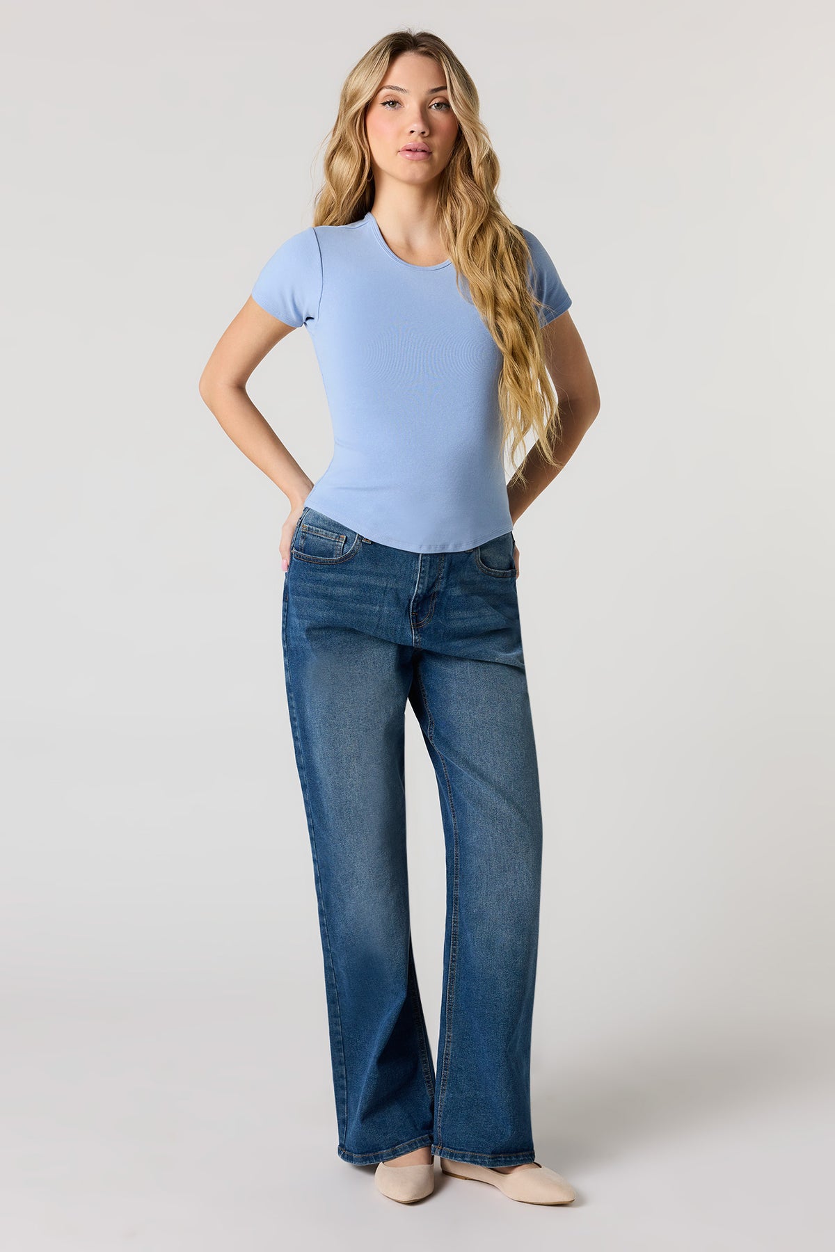 Alt View 3. Ribbed Curved Hem T-Shirt - Light Blue