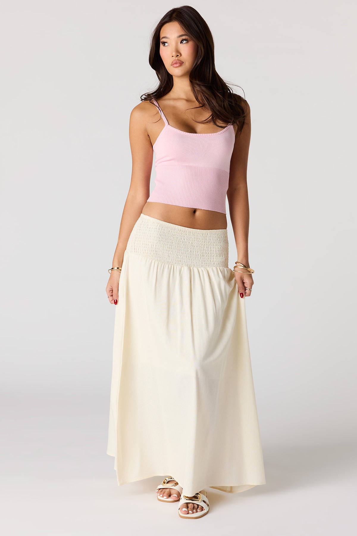 Vue alternative 3. Camisole en tricot côtelé et encolure ronde