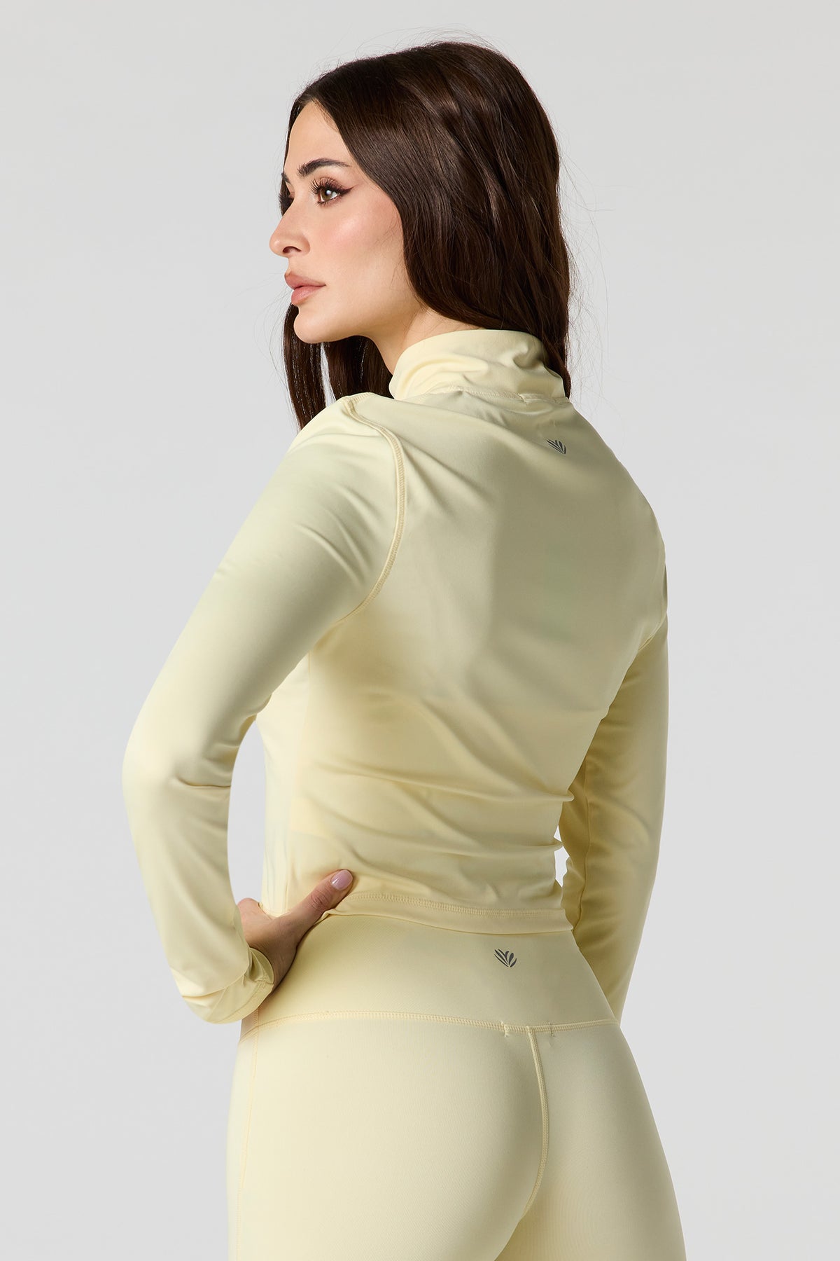 Alt View 2. Active Cropped Zip-Up Jacket - Yellow