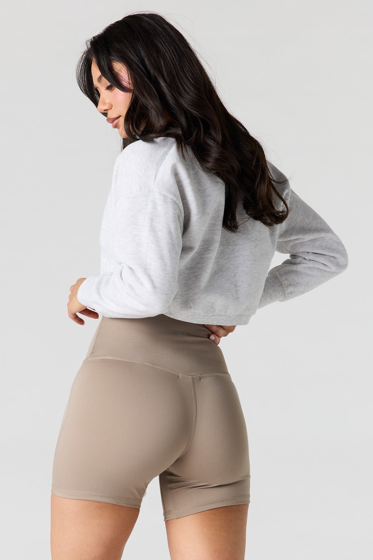 Vue alternative 2. Short Active 5 po