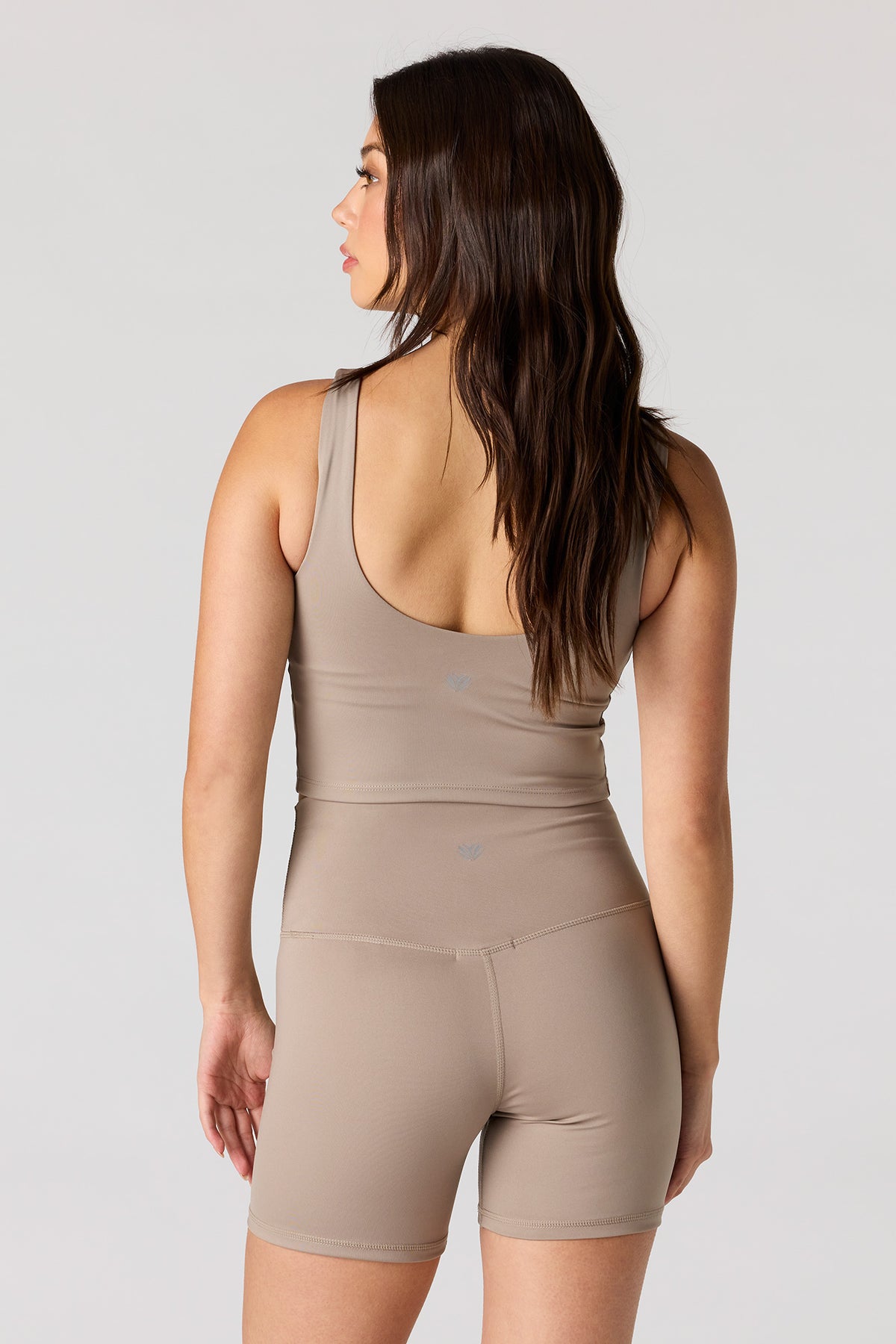 Vue alternative 2. Short Active 5 po