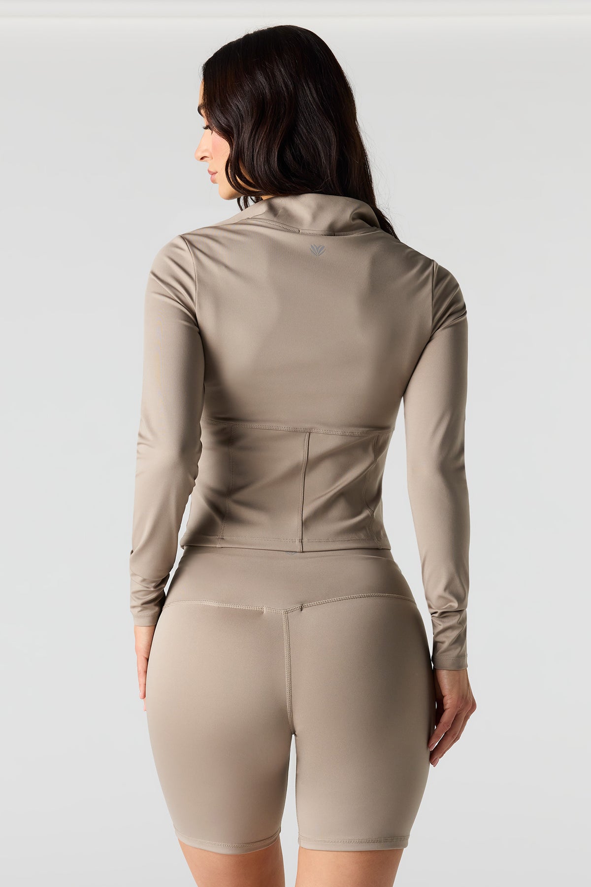 Vue alternative 2. Short 7 po Active