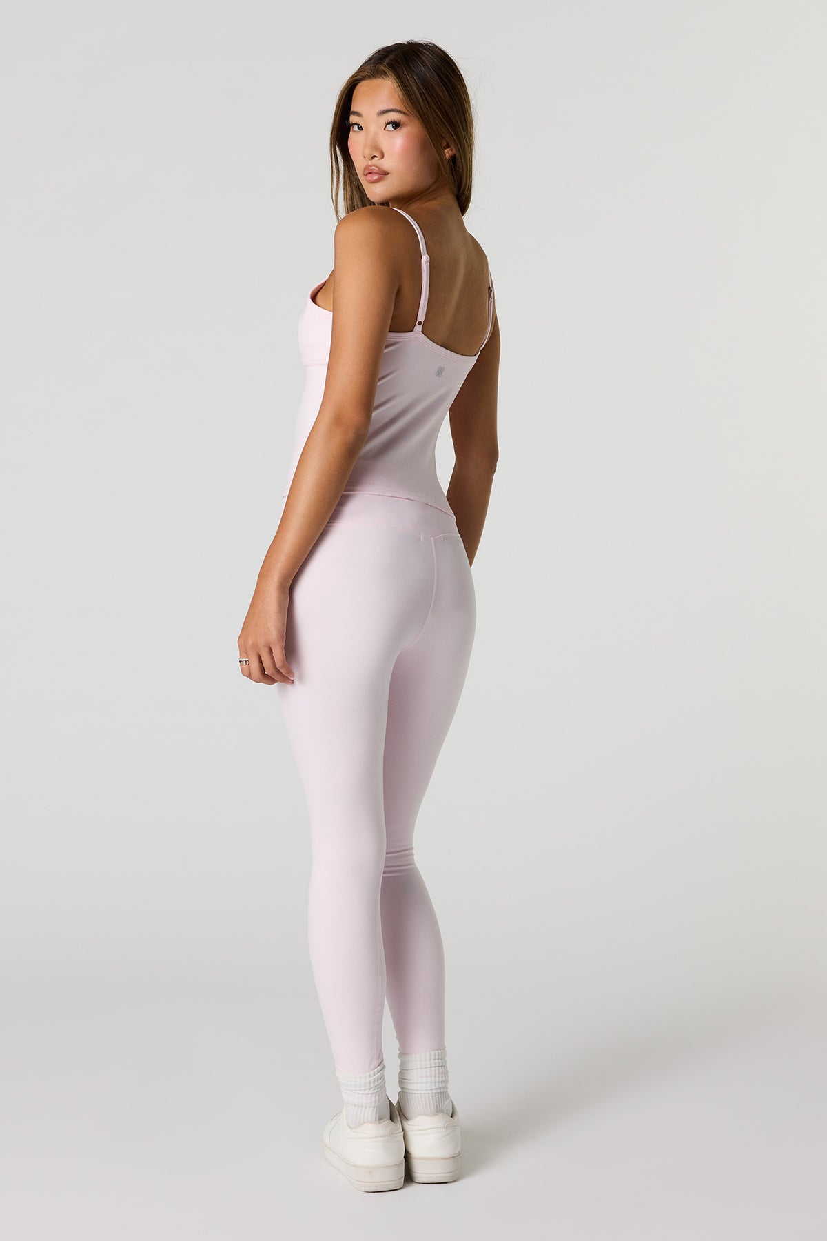 Alt View 3. Active Smooth Legging - Pink