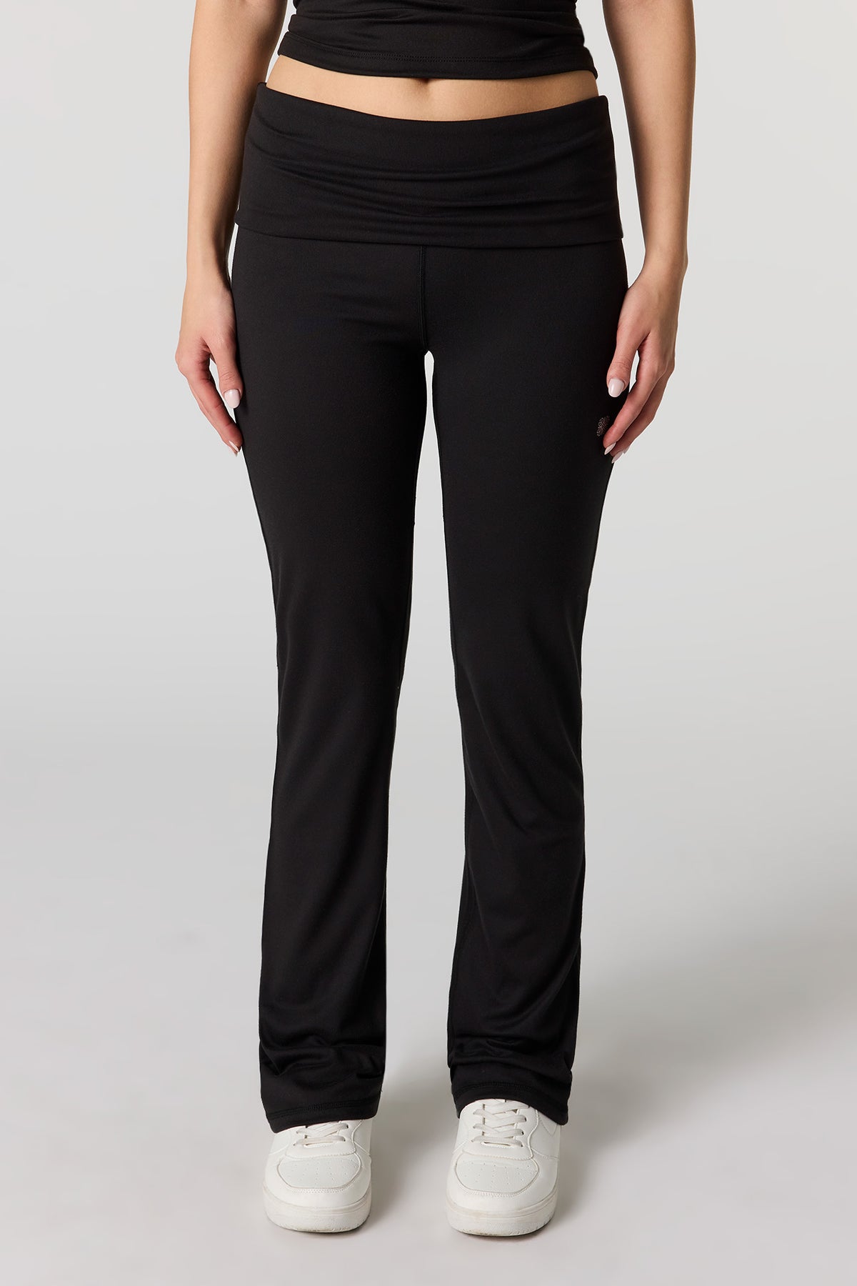 Alt View 2. Active Foldover Legging - Black