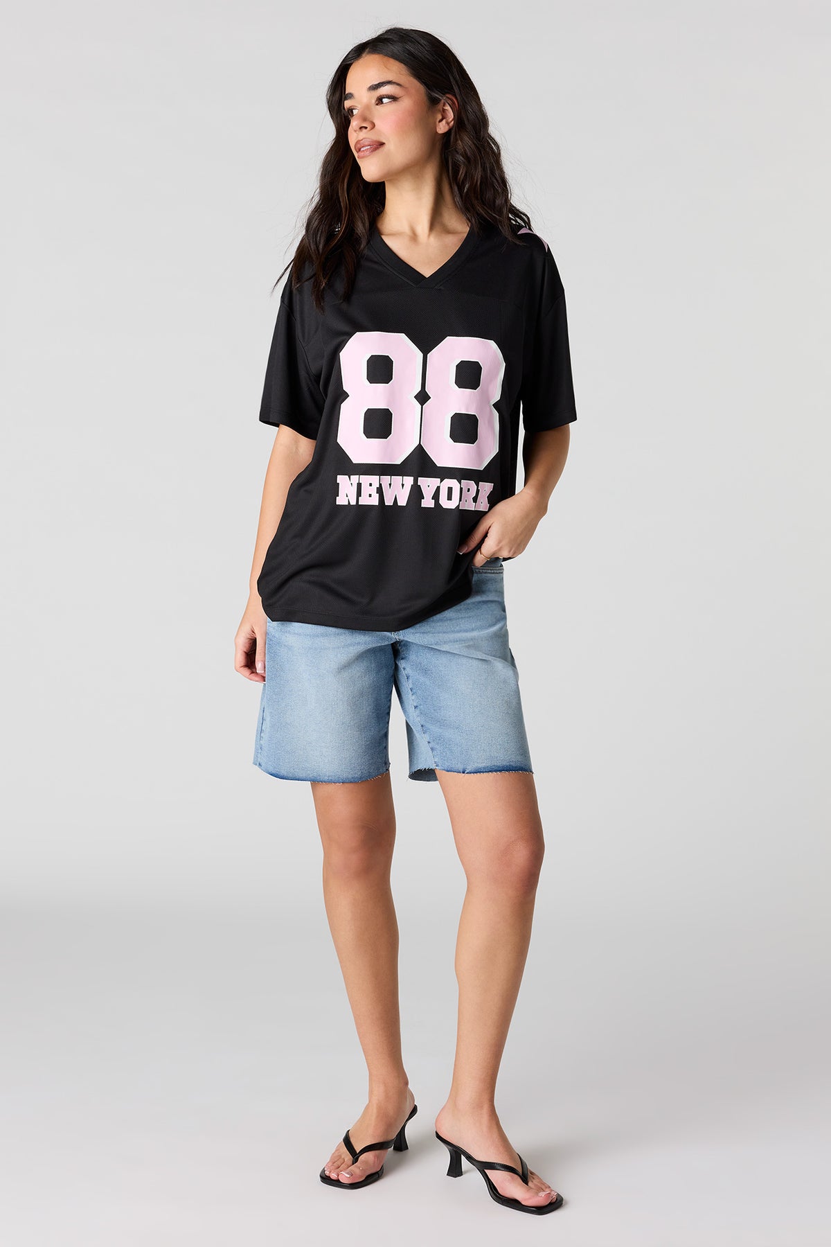 Alt View 3. Graphic Oversized Jersey - Black