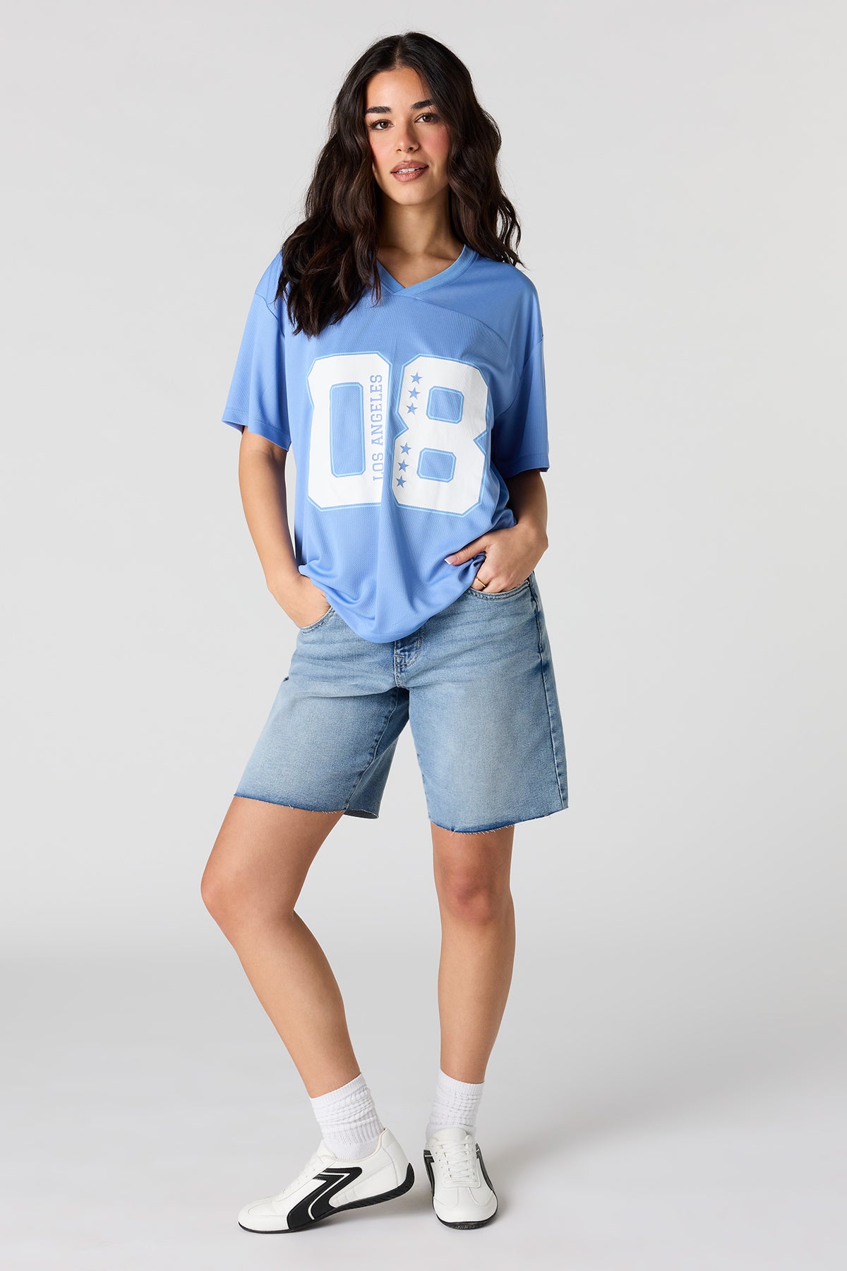 Alt View 3. Graphic Oversized Jersey - Light Blue