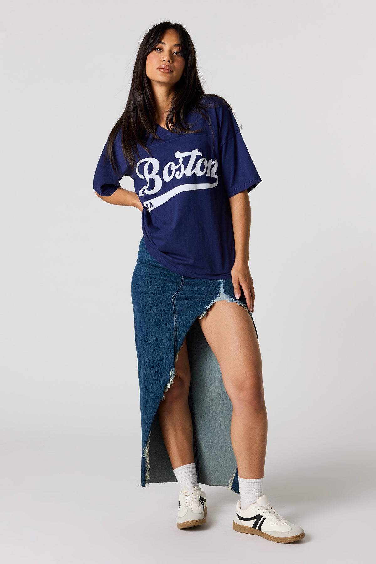 Alt View 3. Boston Flocked Print V-Neck T-Shirt - Dark Blue