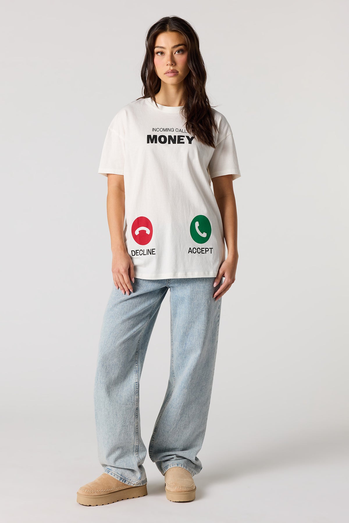 Alt View 3. Graphic Oversized T-Shirt - White