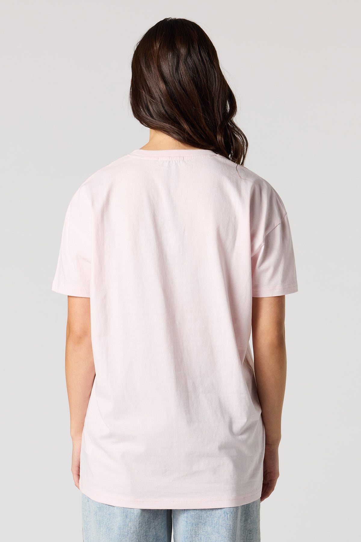 Vue alternative 2. T-shirt surdimensionné avec motif brodé