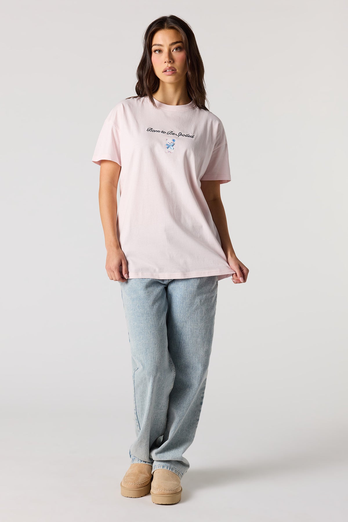 Vue alternative 3. T-shirt surdimensionné avec motif brodé