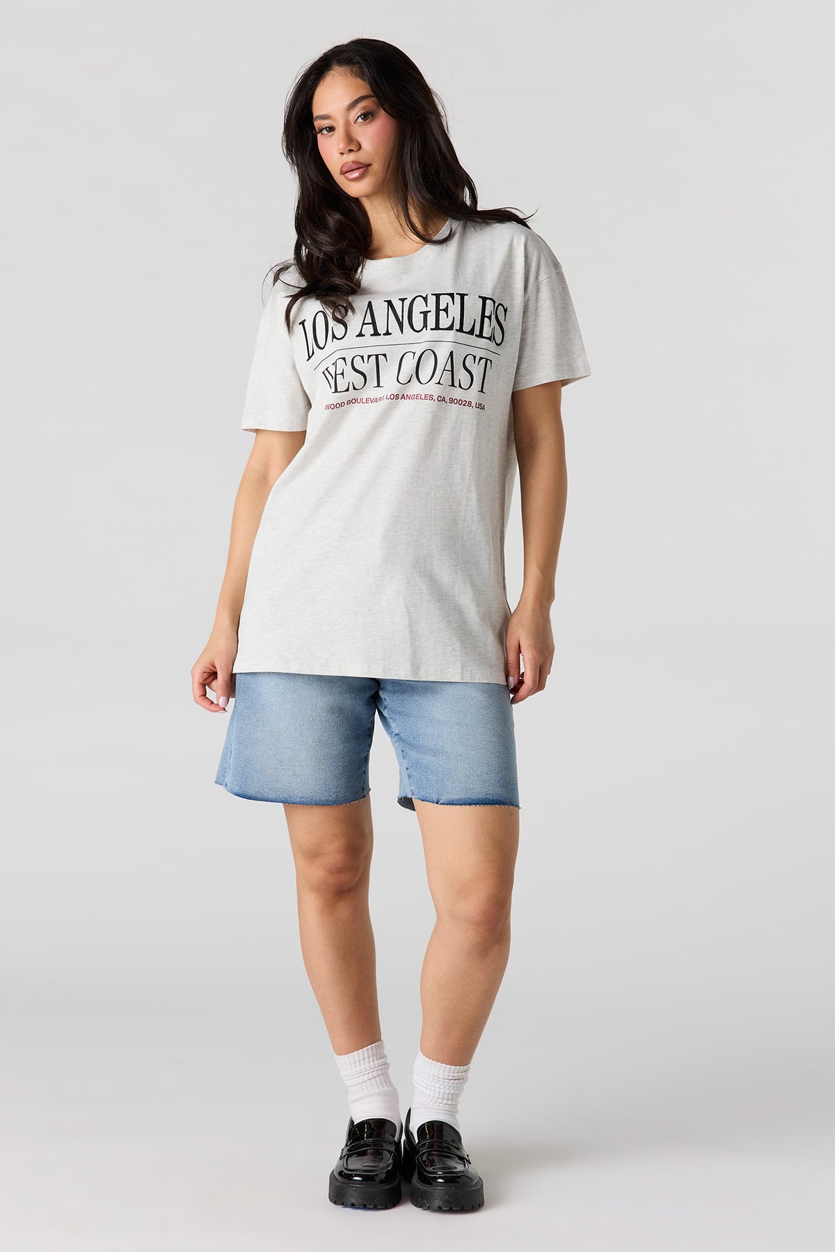 Alt View 3. Graphic T-Shirt - Silver
