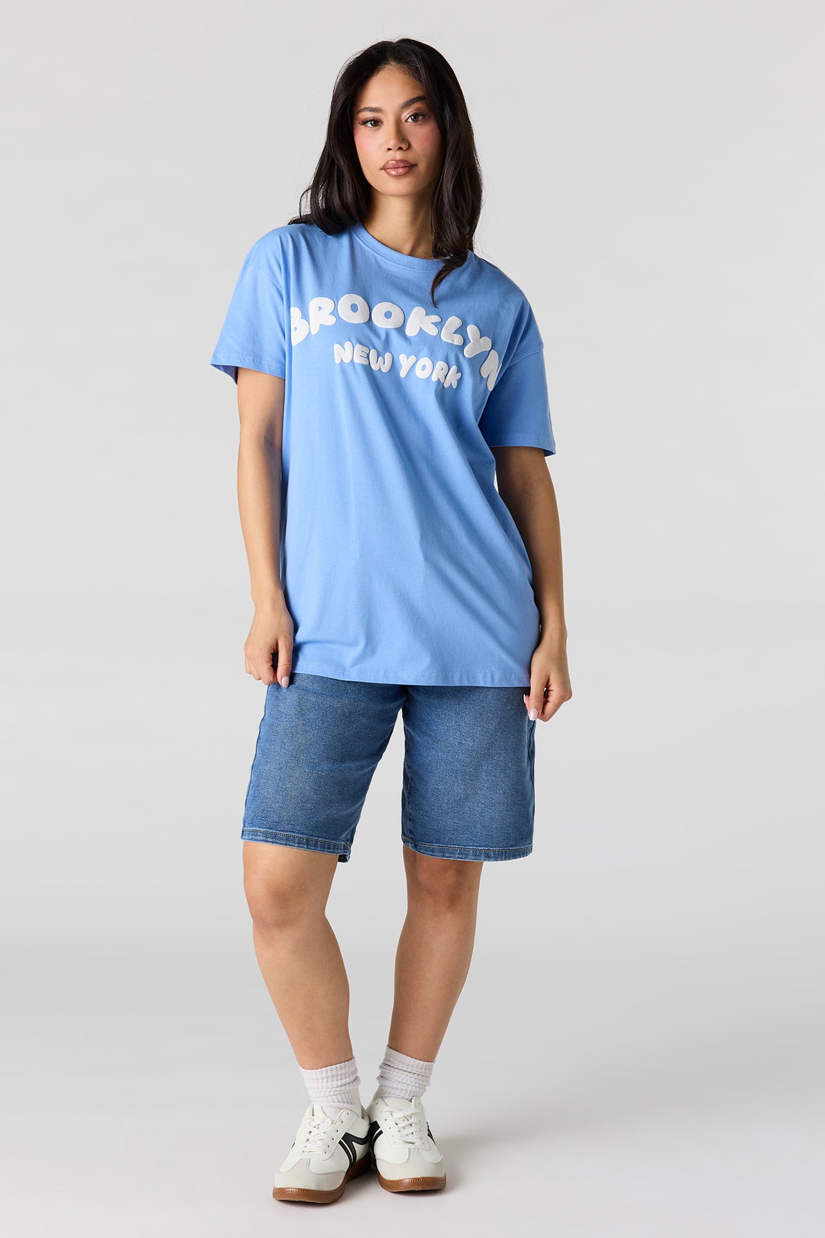 Alt View 3. Graphic T-Shirt - Blue